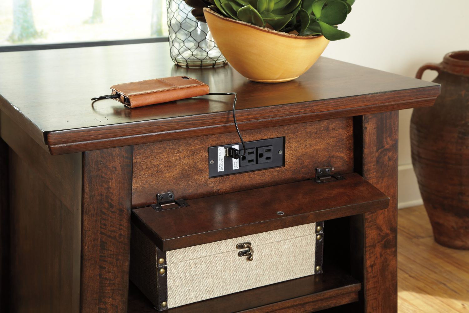 Harpan Rectangular End Table * D Ashley Furniture