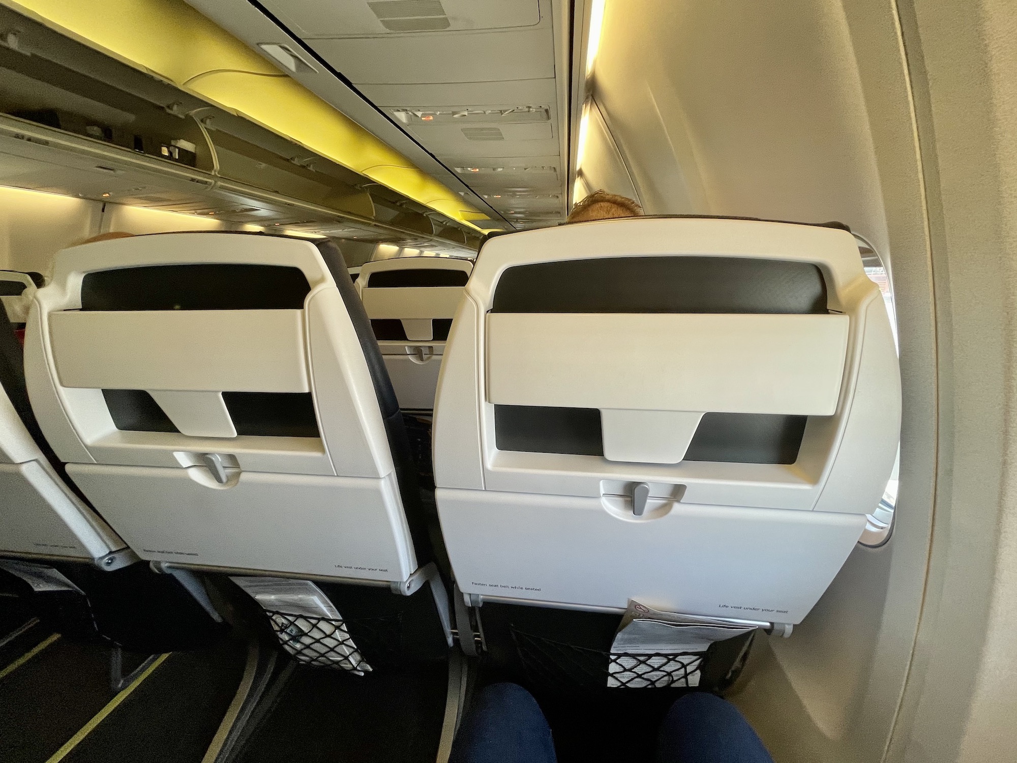 Growing Pains and Delays Onboard Avelo’s PhoenixBurbank Flight