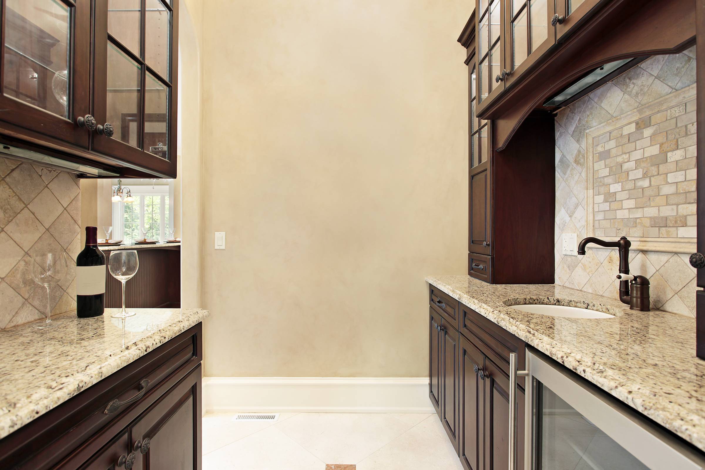 Butler’s Pantry vs. Walkin Pantry Airtasker US