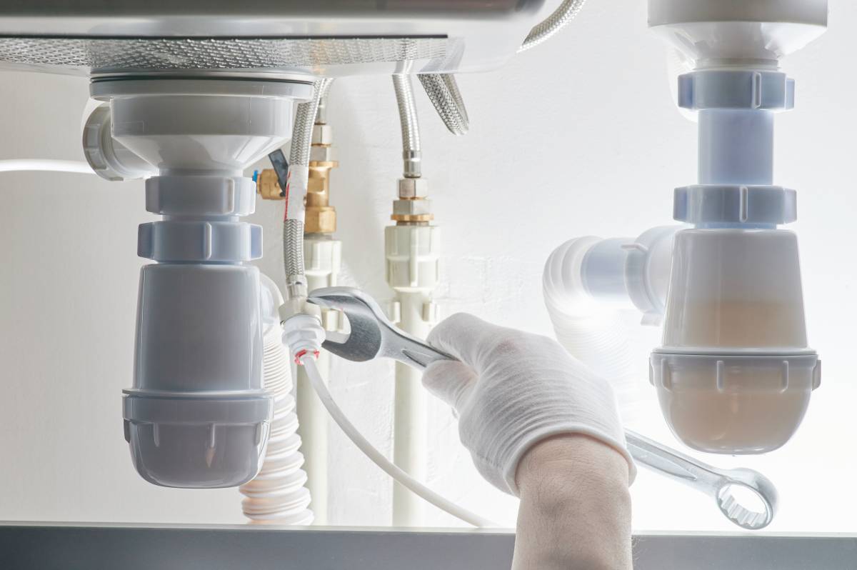 How to Replace Kitchen Faucets Airtasker US