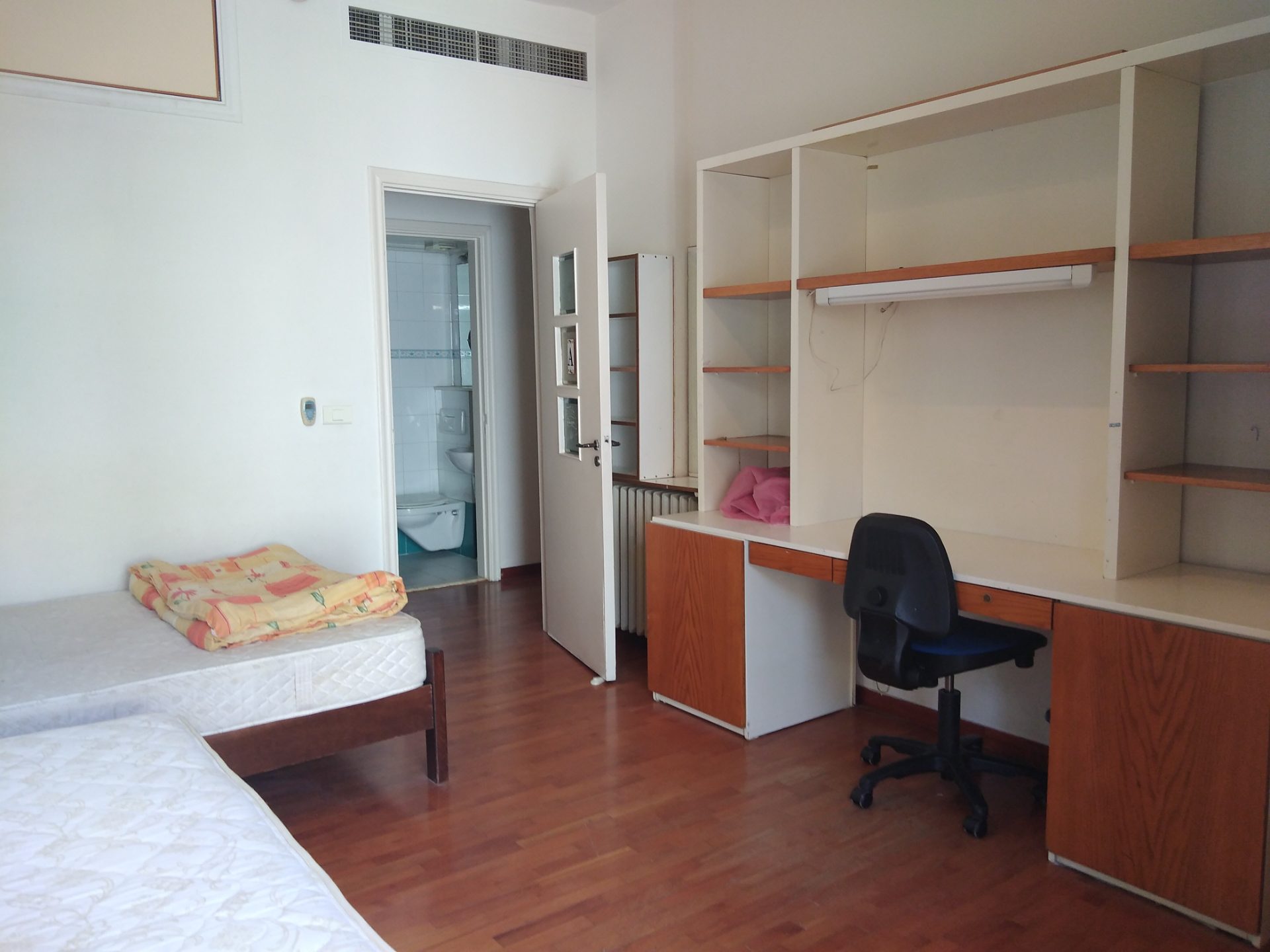 Apartment for Rent in Badaro Ajar Vacation Rentals in Lebanon