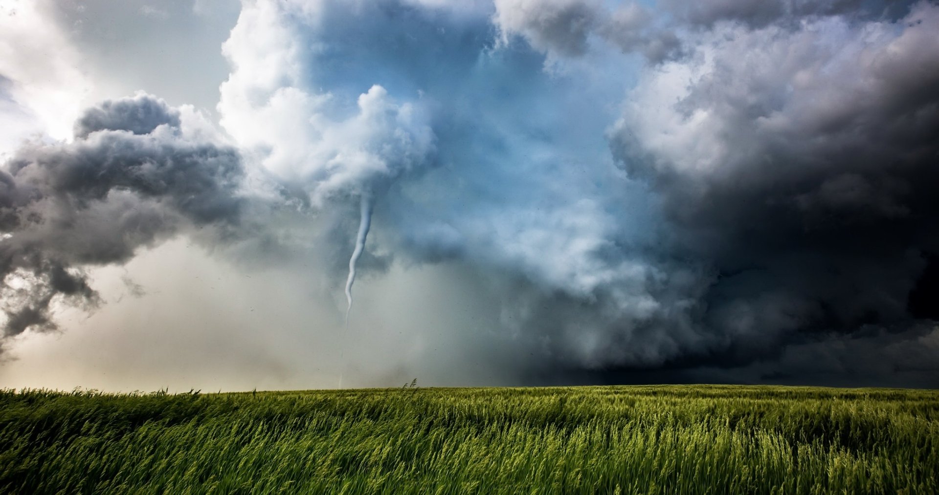 Tornado HD Wallpaper Background Image 2048x1080 ID1018278
