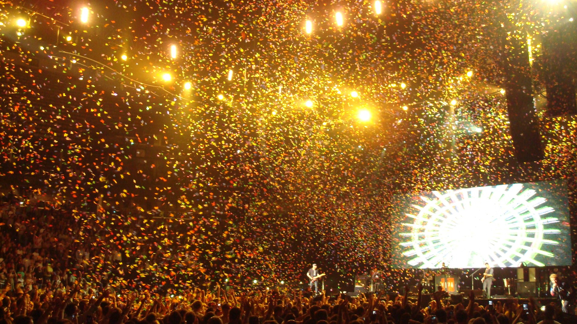 Coldplay Yellow Wallpaper