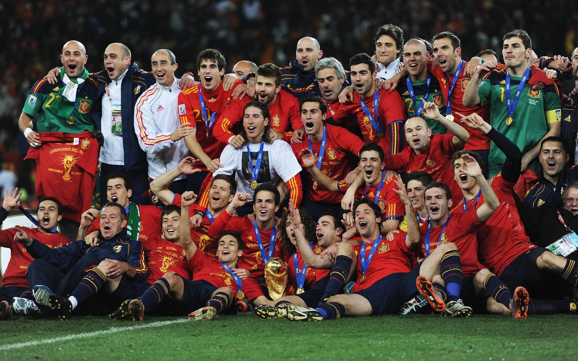 Download Spain National Football Team Sports HD Wallpaper