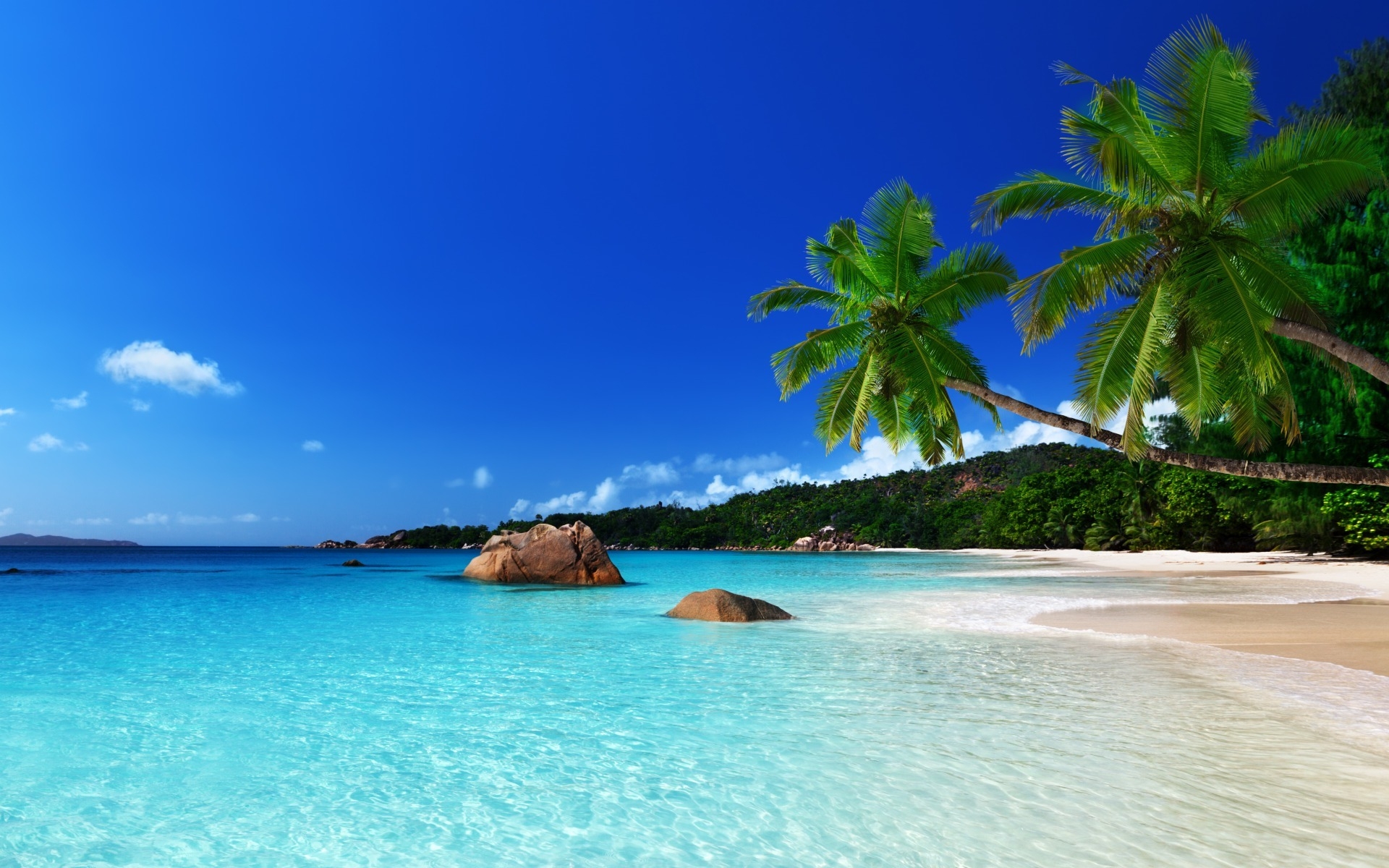 Tropical Island Bliss Stunning HD Wallpaper