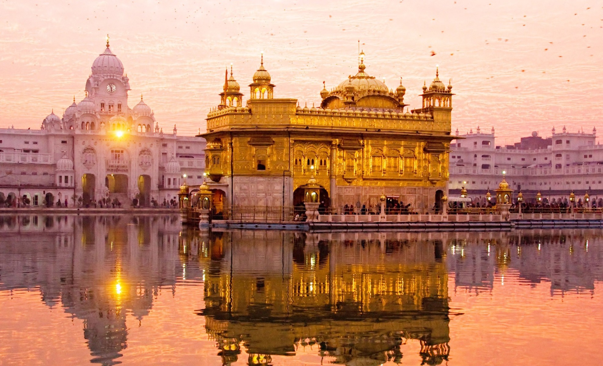 Harmandir Sahib, Amritsar Golden Temple HD Wallpaper