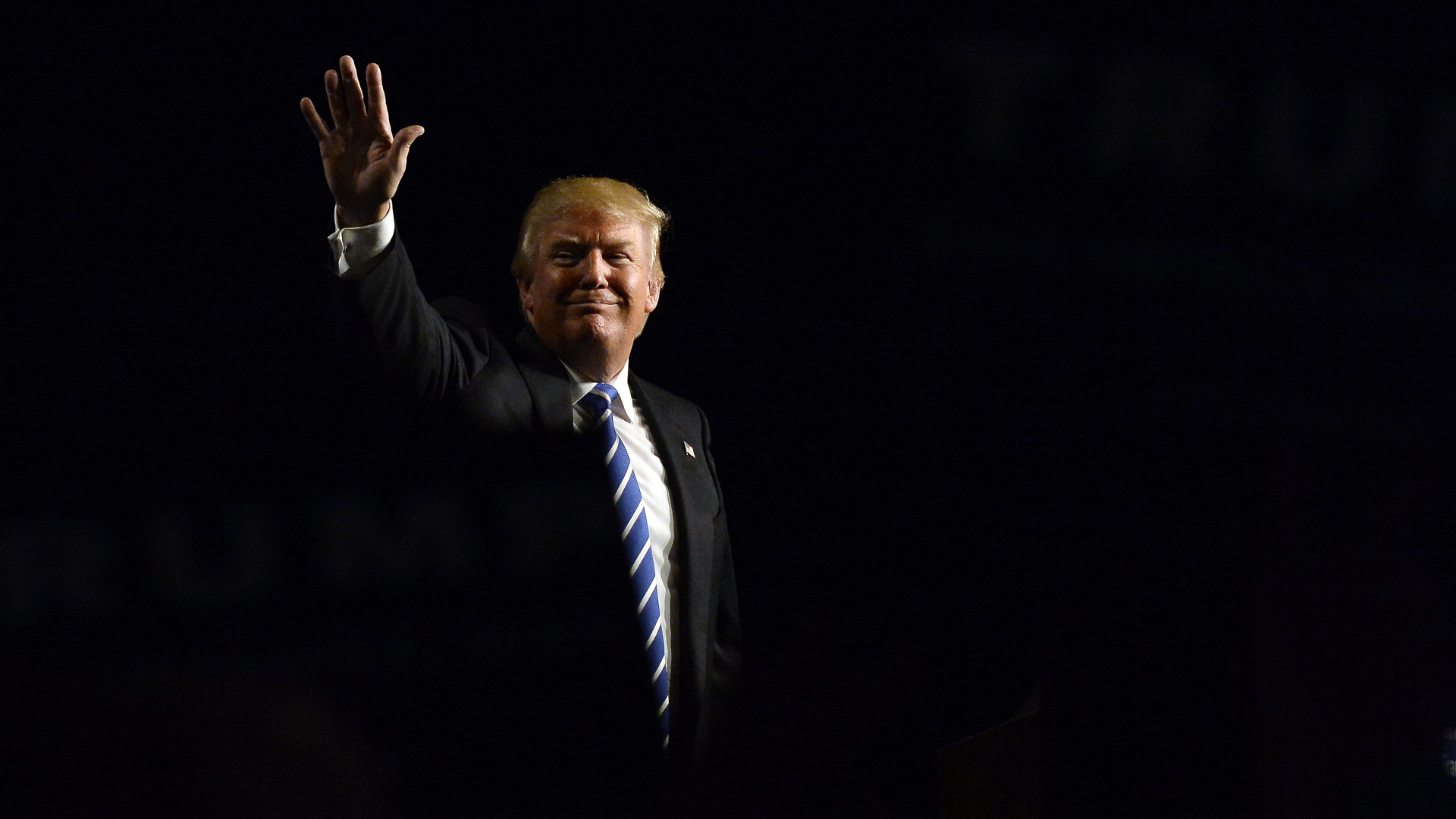 Donald Trump HD Wallpaper
