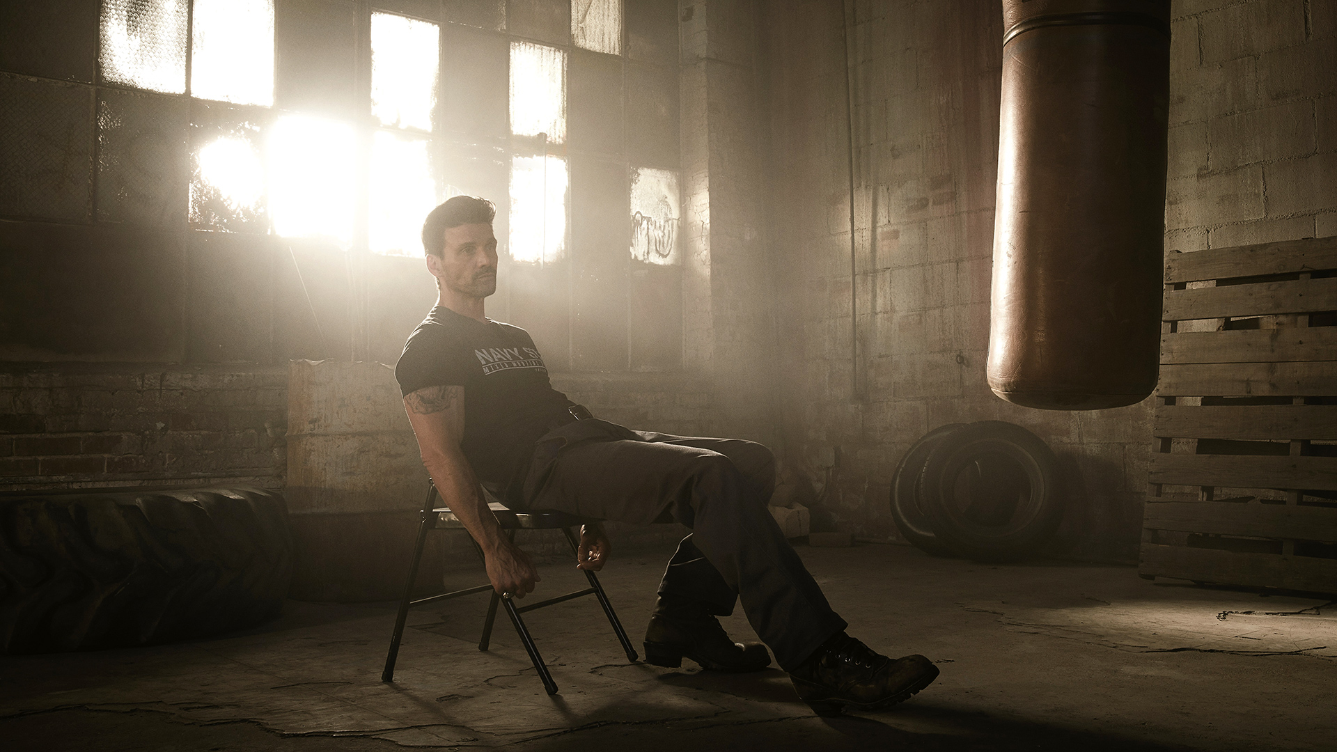 Download Kingdom (TV Show) TV Show Kingdom (2014) HD Wallpaper