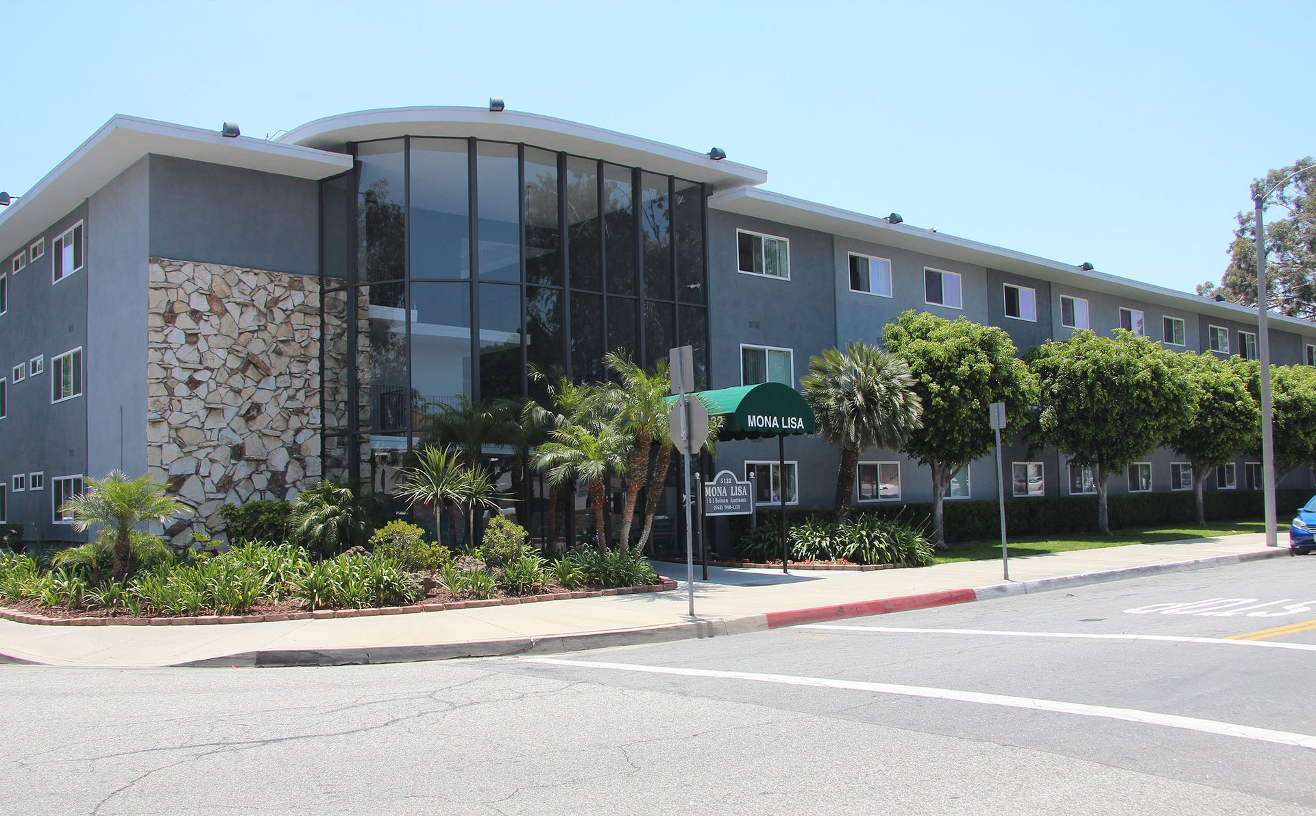 Mona Lisa Apartment Living in Pico Rivera, CA