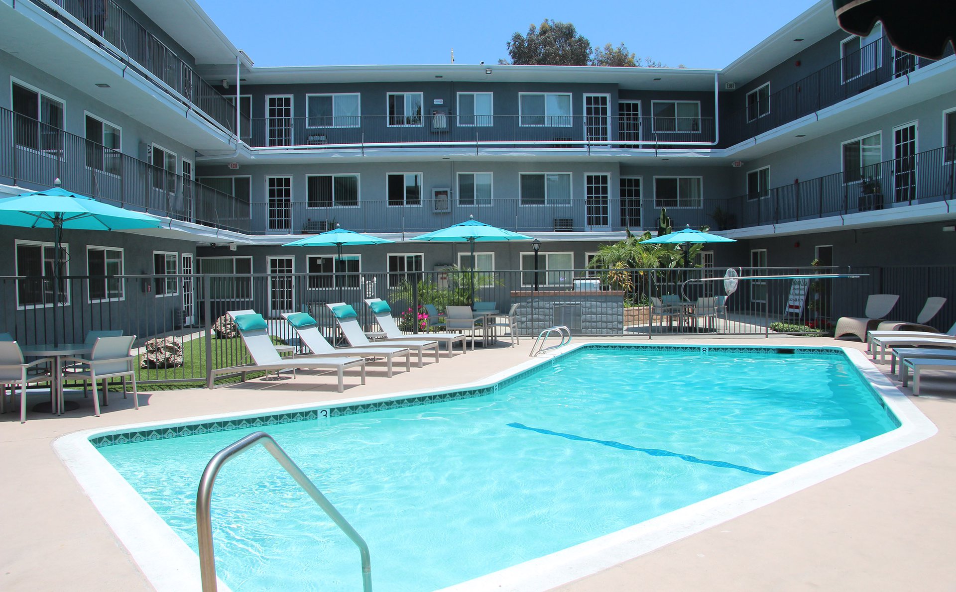 Mona Lisa Apartment Living in Pico Rivera, CA