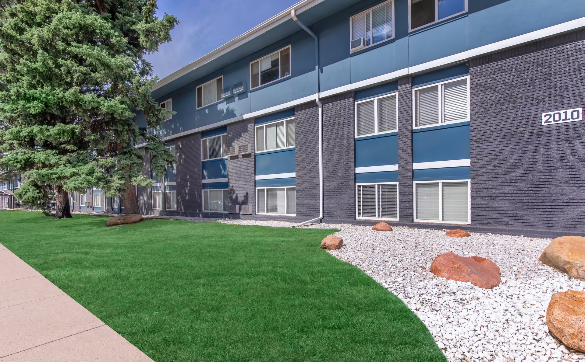Riverbend Apartments for Rent in Colorado Springs, CO