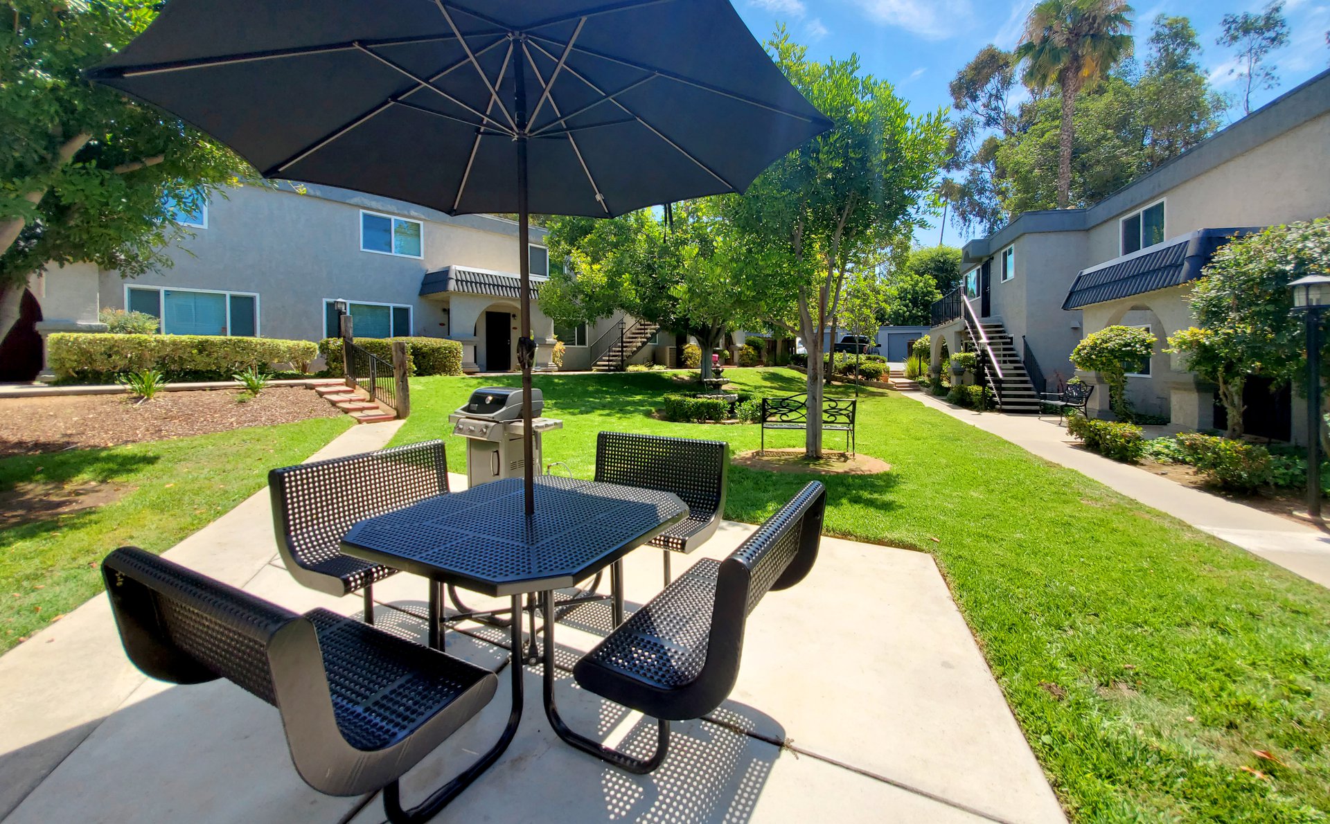 Casa Serena Apartment Living in Escondido, CA