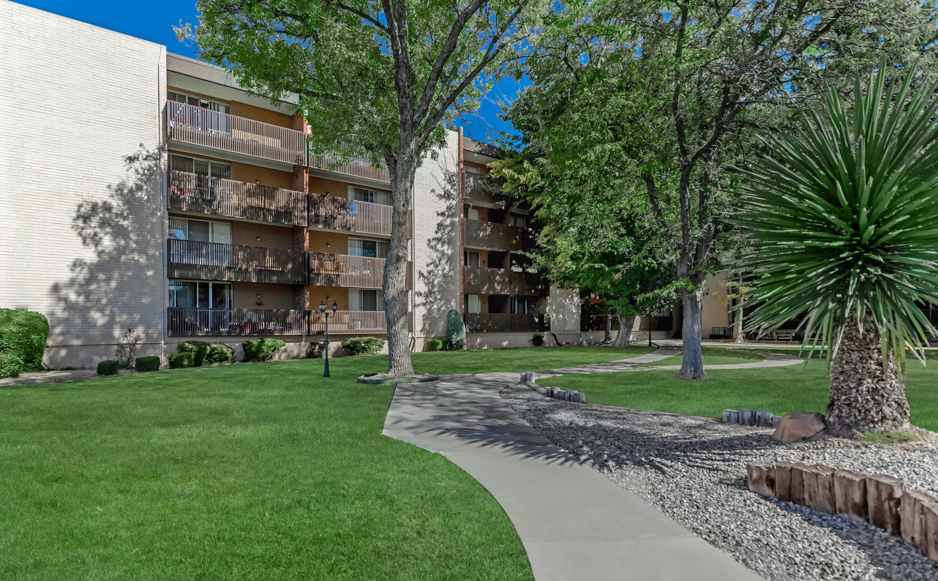 Villa Apartments Apartment Living in Albuquerque, NM