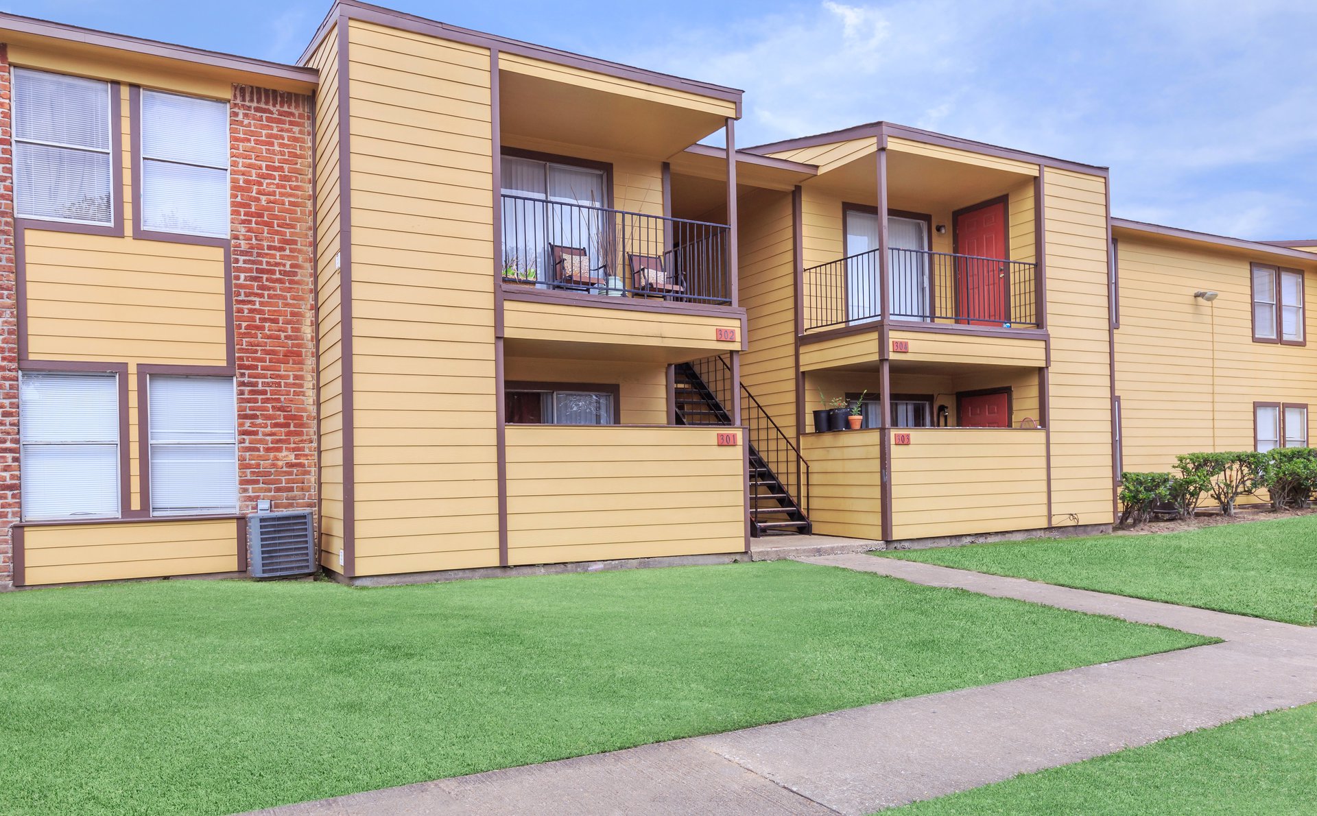 Willow Ridge Apartment Living in Houston, TX