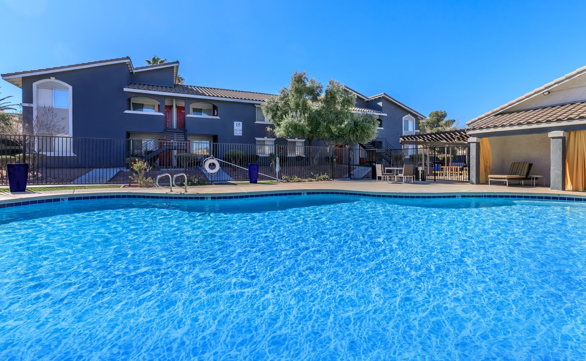 Sunset Hills Apartments in Henderson, NV