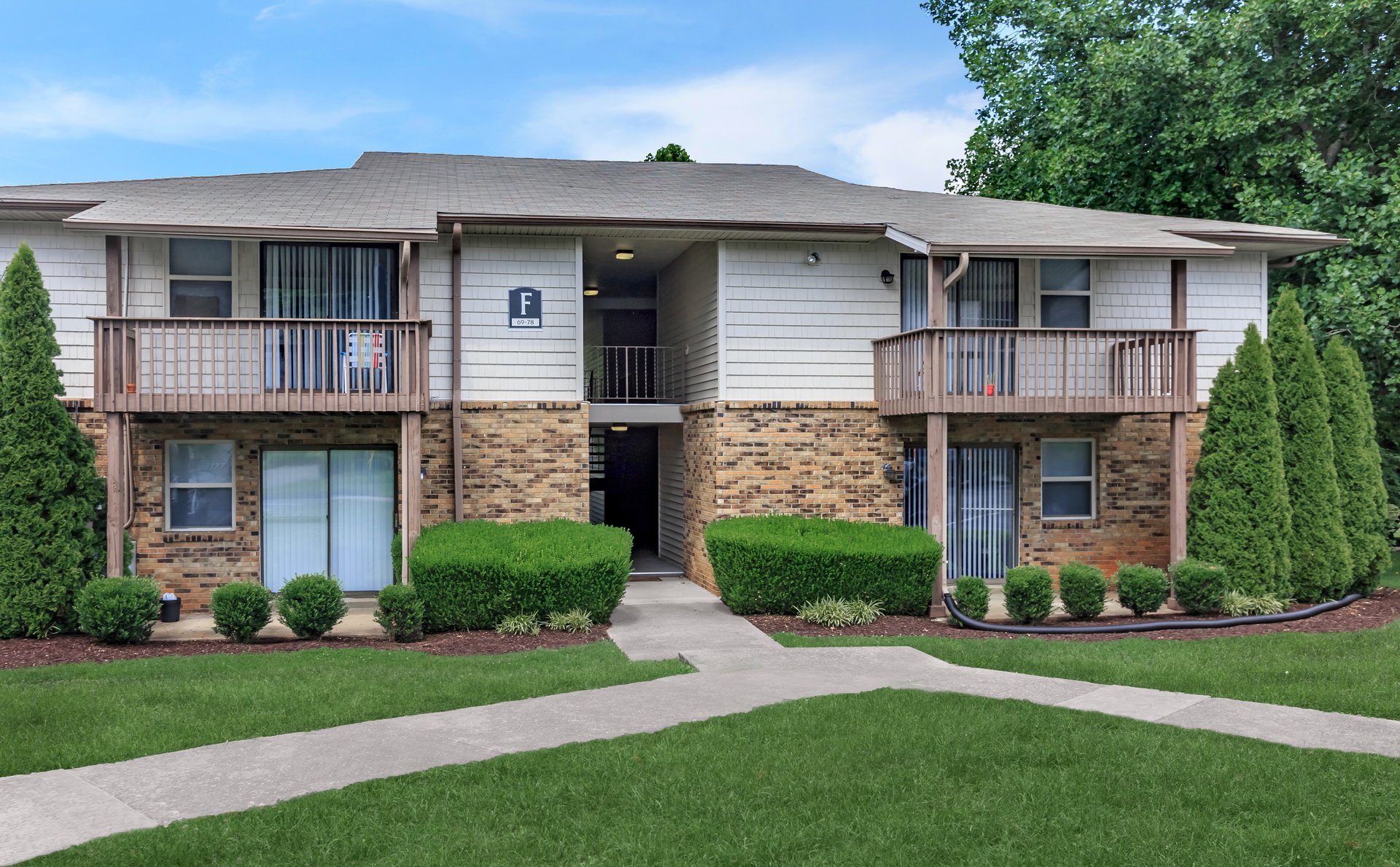 Belle Forest at Memorial Apartment Living in Clarksville, TN