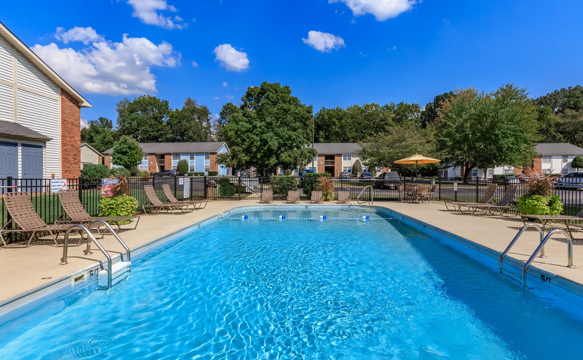 Eagles Crest at Durrett Apartments in Clarksville, TN