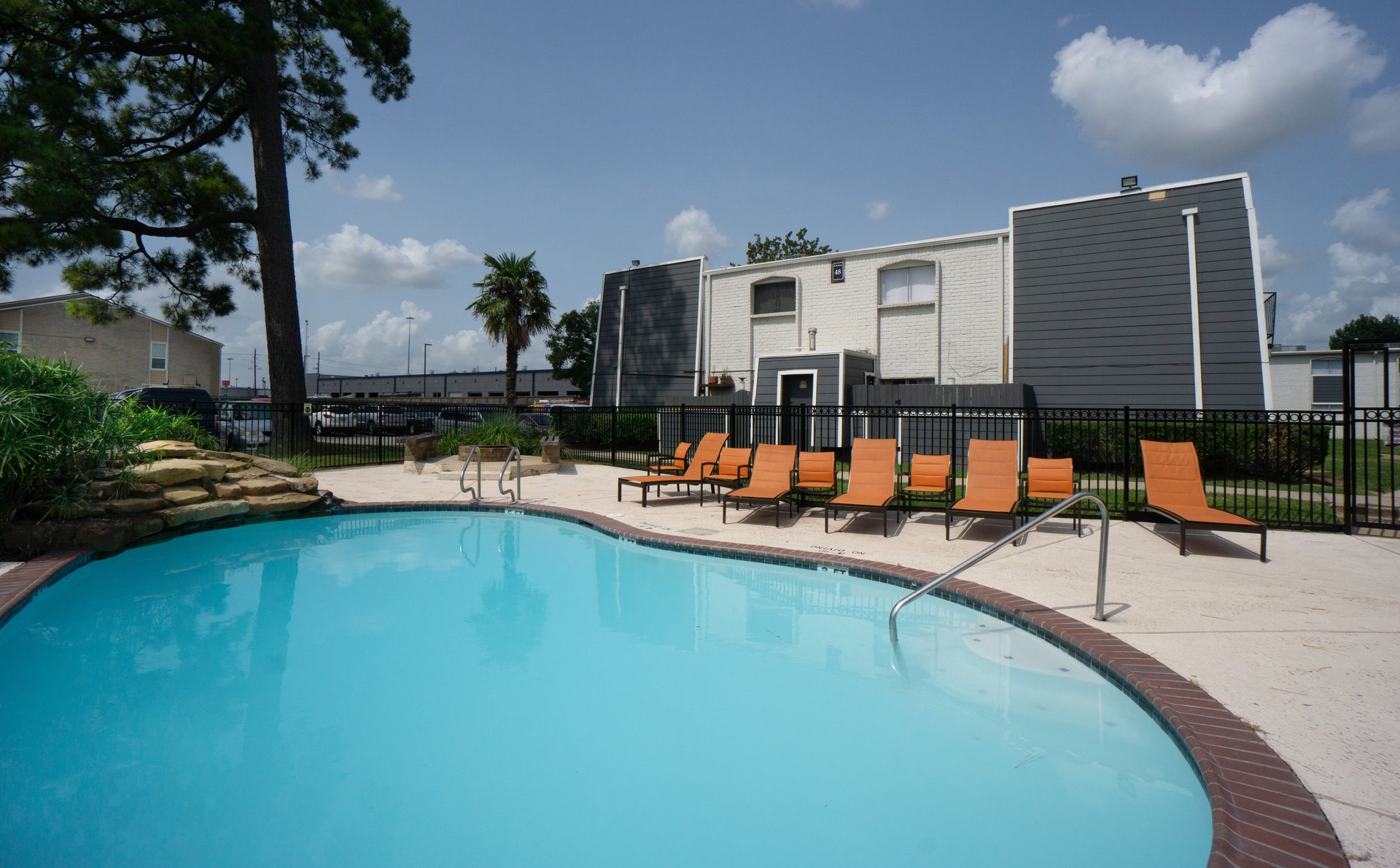 Pines at Humble Park Apartment Living in Humble, TX