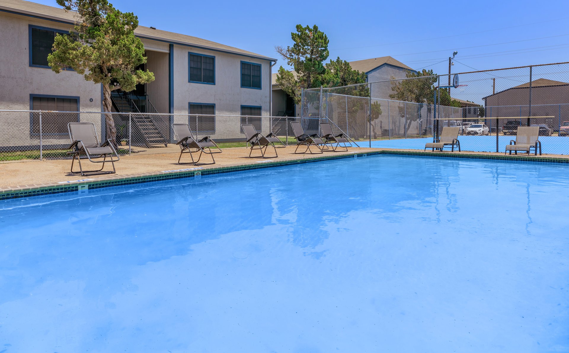 Avenue One10 Apartment Living in Alice, TX