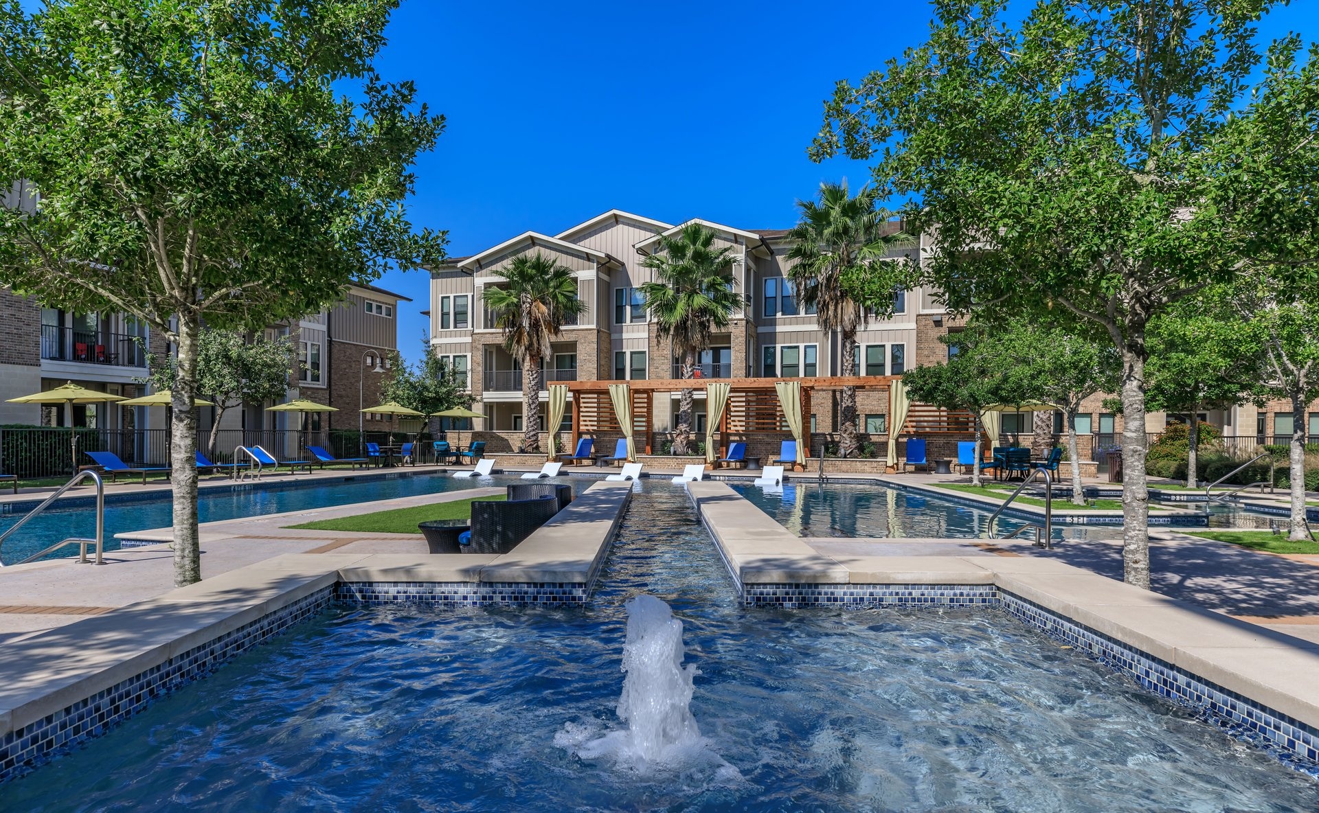 Parkside Grand Parkway Apartment Living in Katy, TX