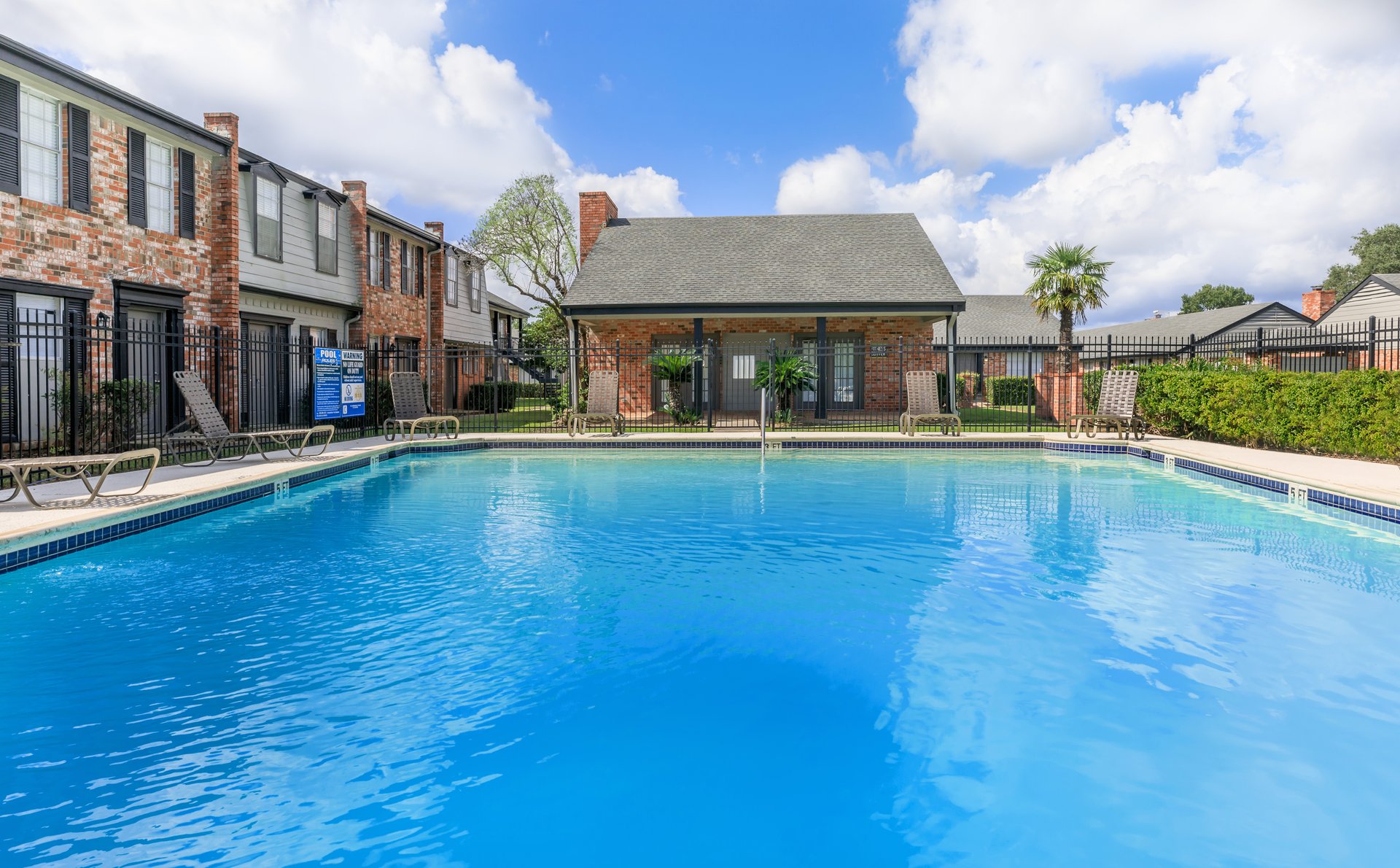 Lexington Apartments Apartments in Beaumont, TX