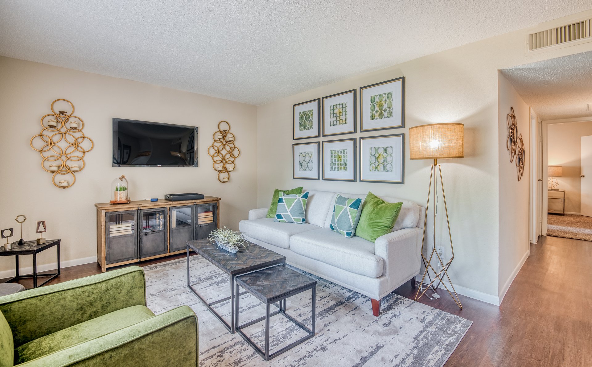 Creekside Villas at Clear Lake Apartments in Houston, TX