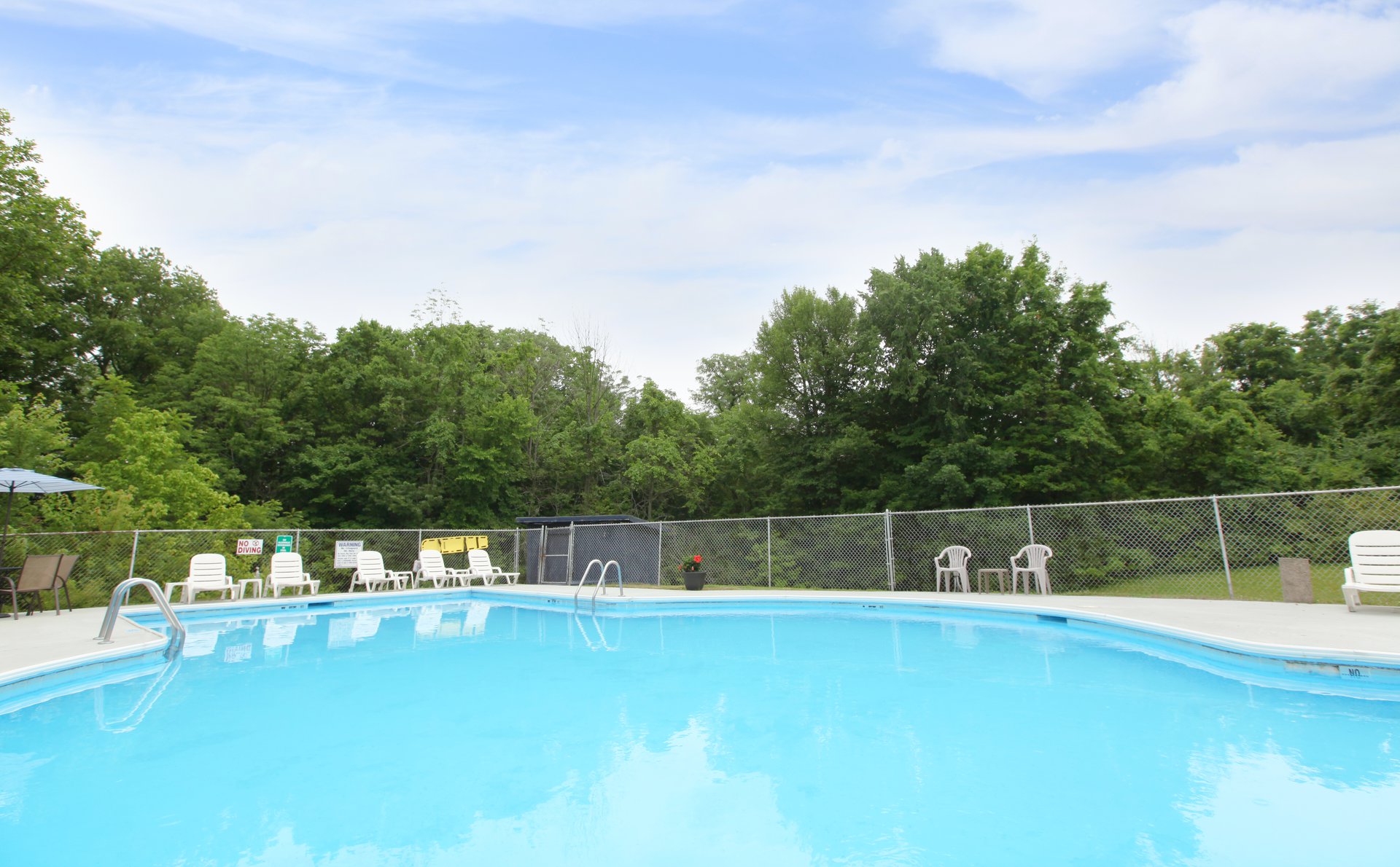 LakeHouse at Florence Apartments Apartments in Florence, KY