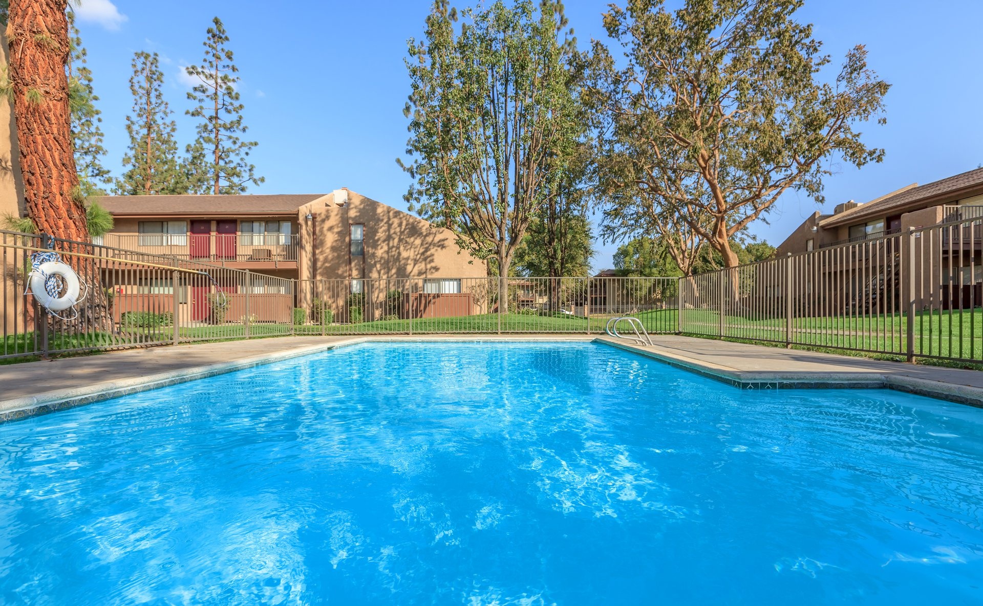 Pacific Terrace Apartments Apartment Living in Bakersfield, CA