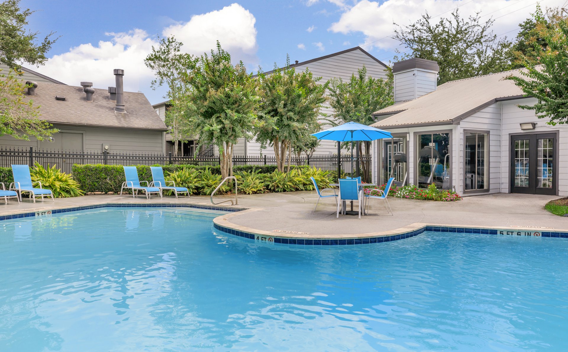 Rosemont on El Dorado Apartment Living in ster, TX