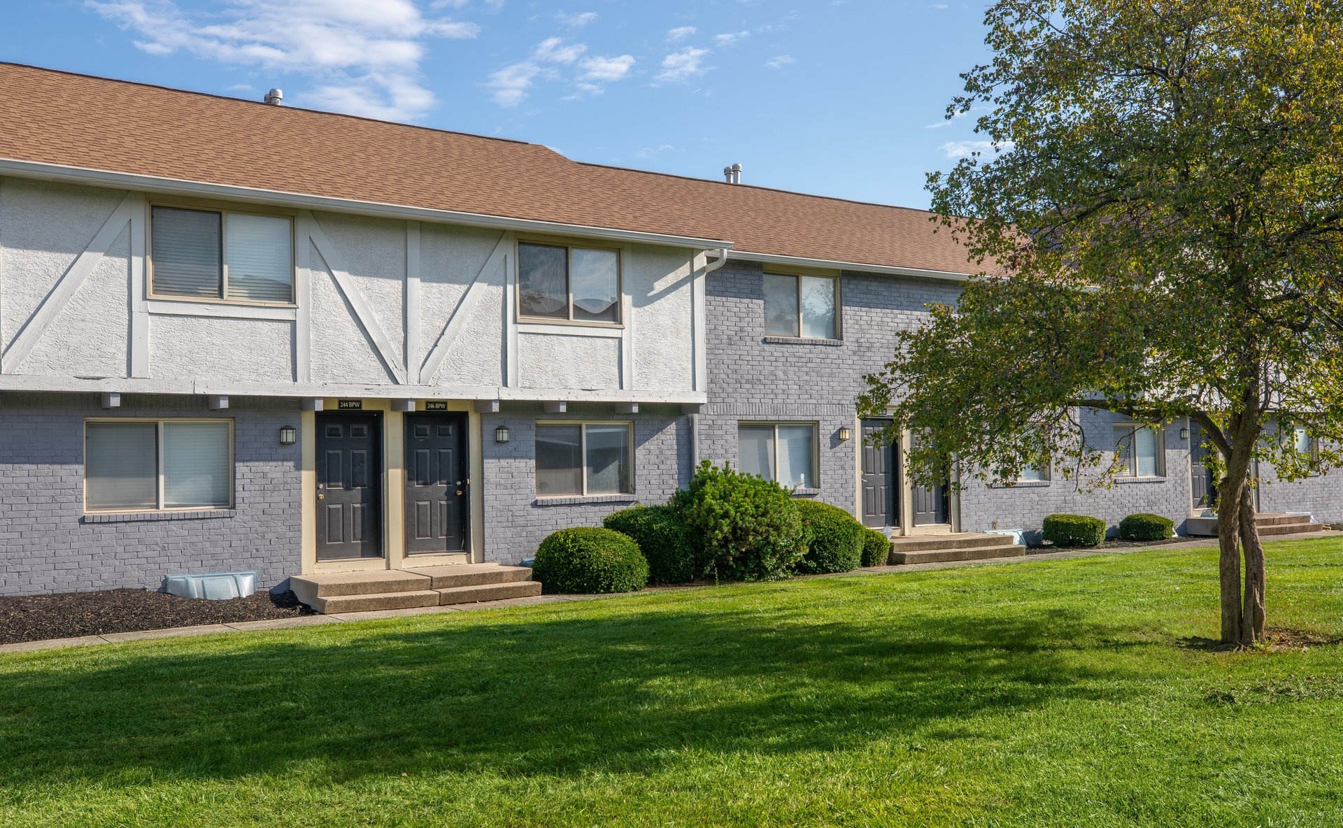 Townhomes at Fairways Apartment Living in Whitehall, OH