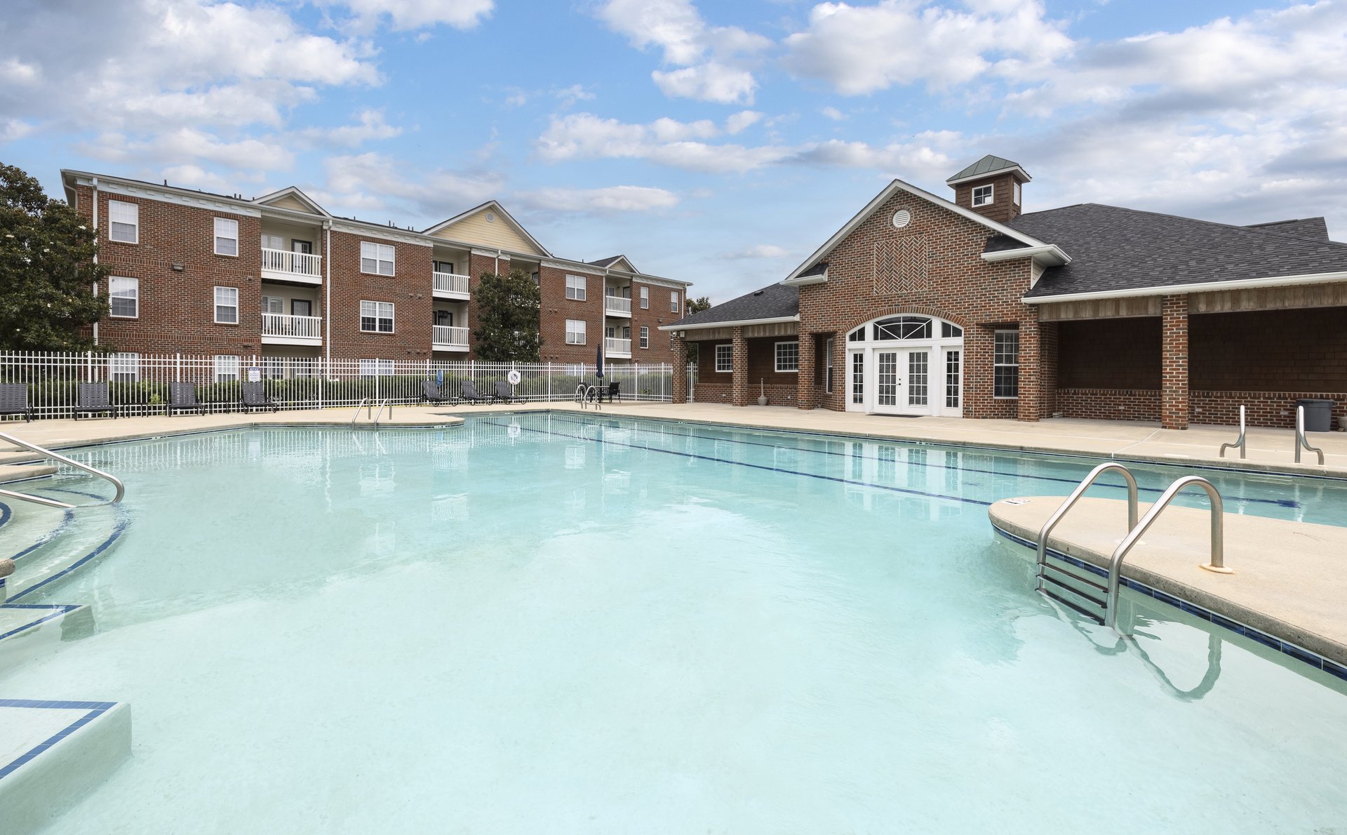 Waterford Place Apartments in Greenville, NC