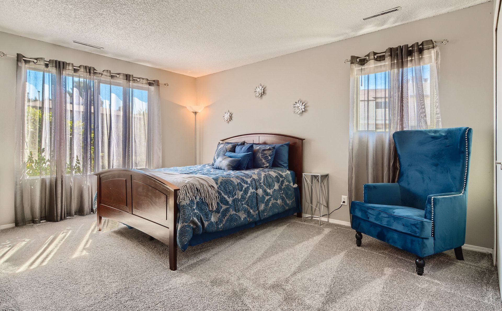 Ironwood at Palmer Park Apartments in Colorado Springs, CO