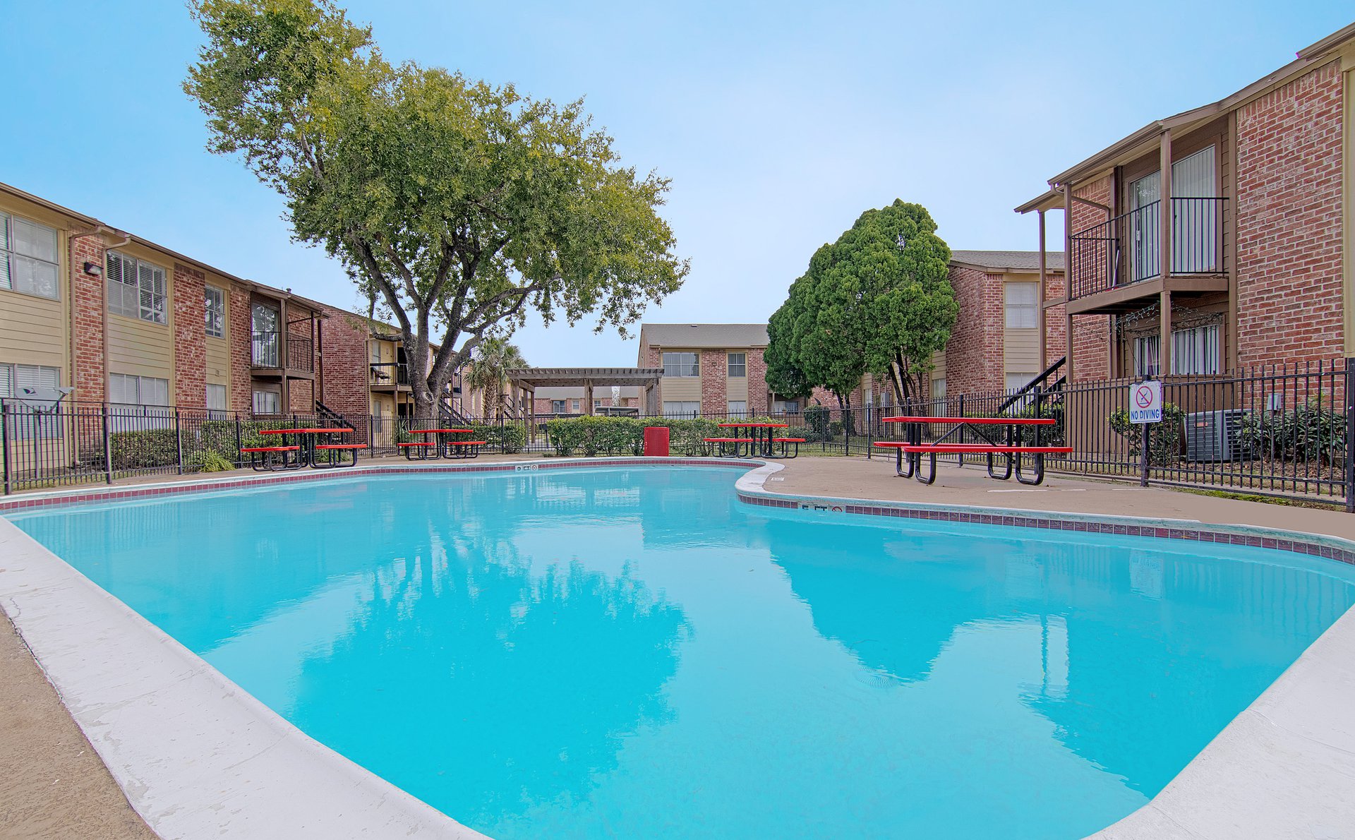 Arbor on Richmond Apartment Living in Houston, TX