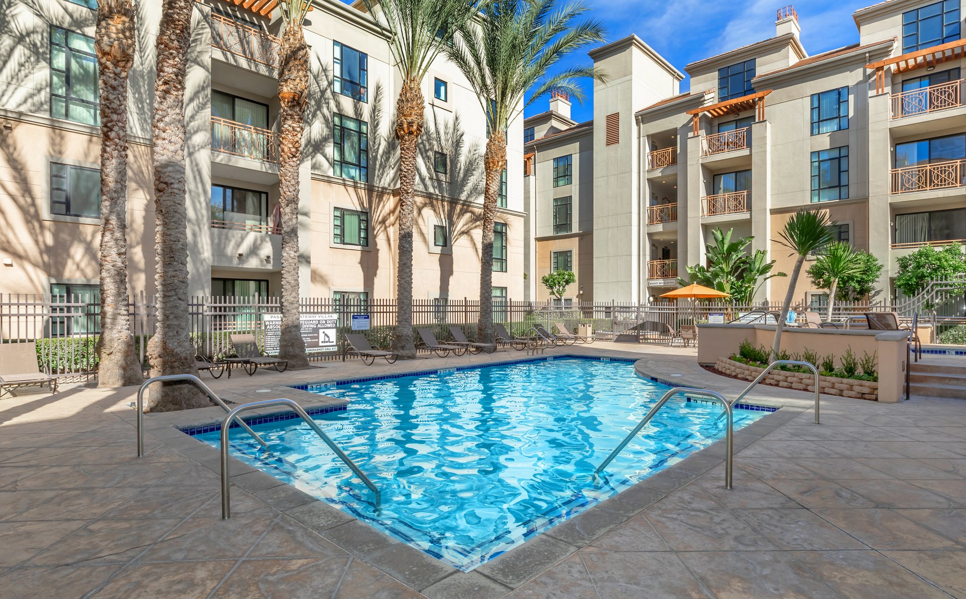 Pasadena Gateway Villas Apartment Living in Pasadena, CA