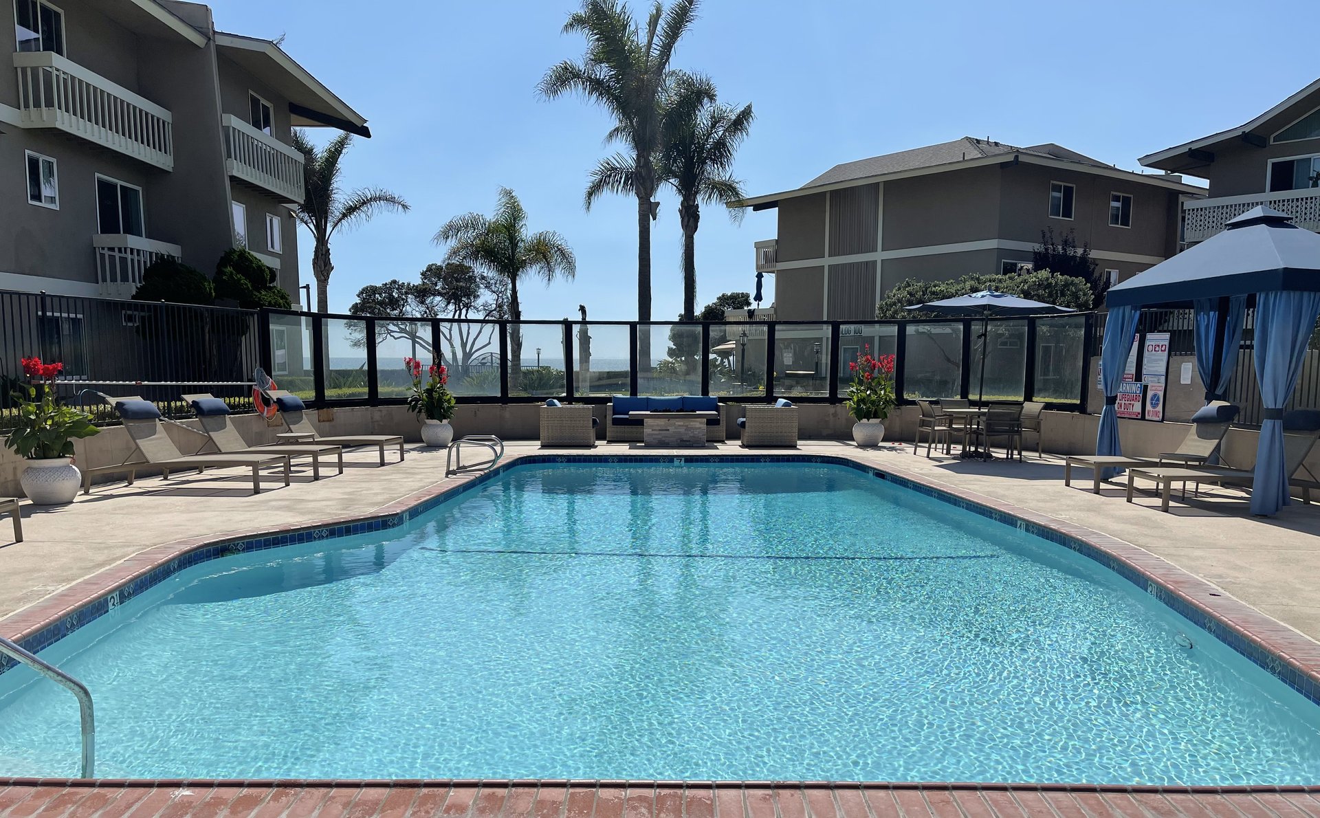 Beachfronter Townhome Apartments Apartment Living in Ventura, CA