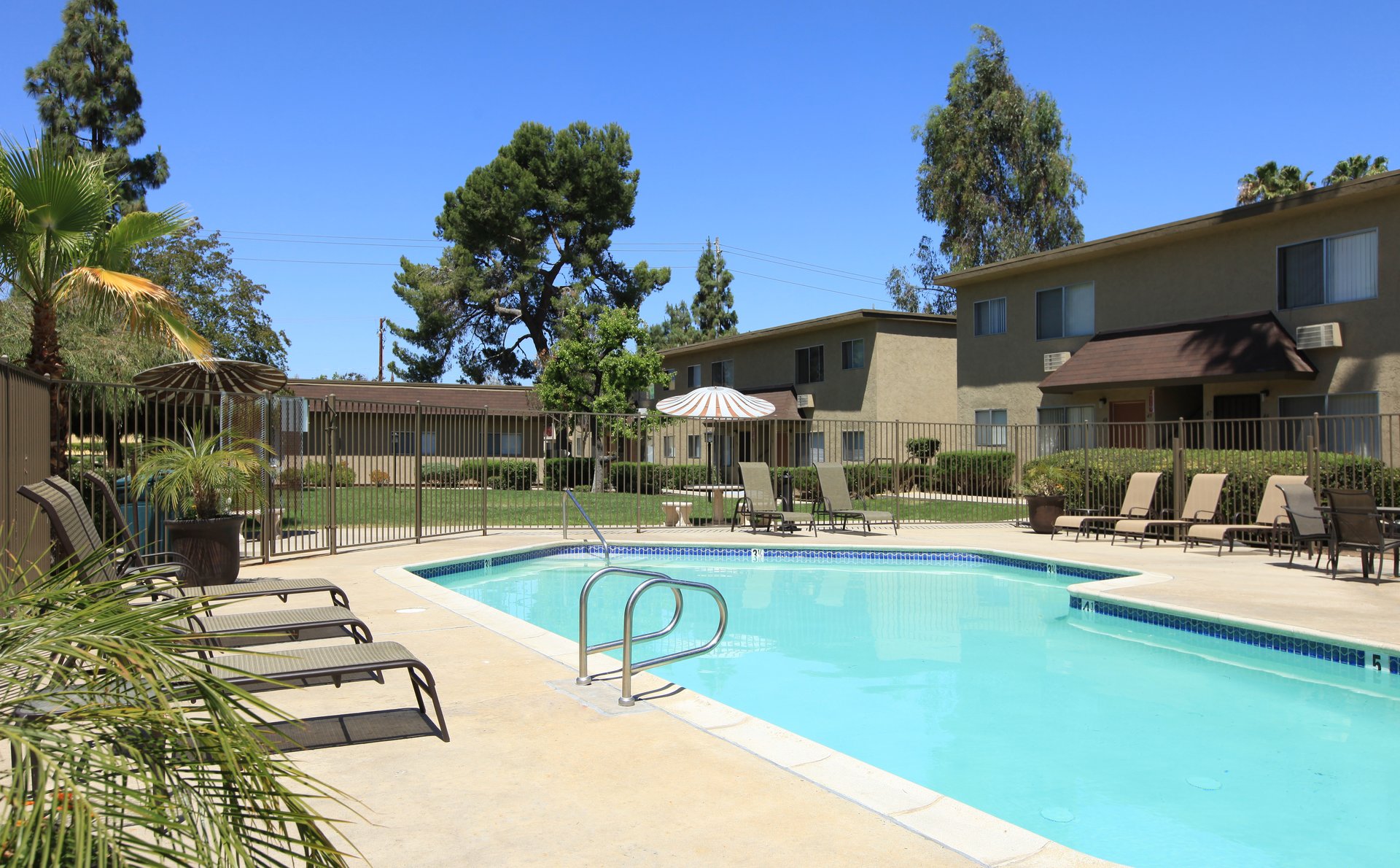 Crestwood Apartments Apartment Living in El Cajon, CA
