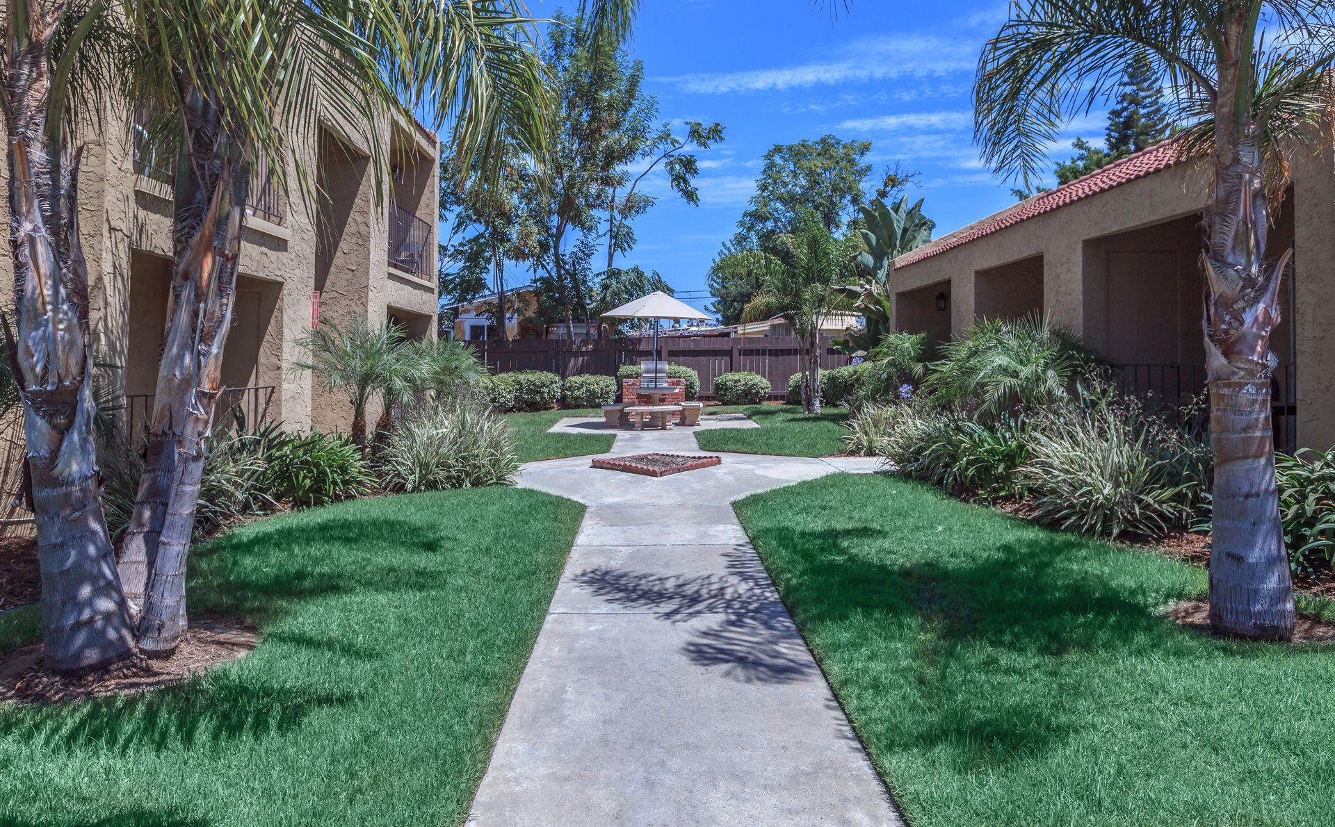 Evergreen Villas Apartment Living in El Cajon, CA