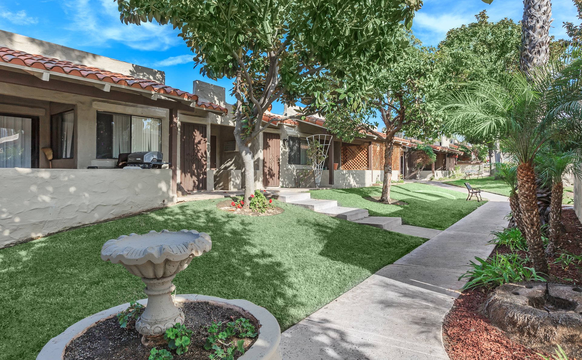 Indian Springs Apartment Living in El Cajon, CA