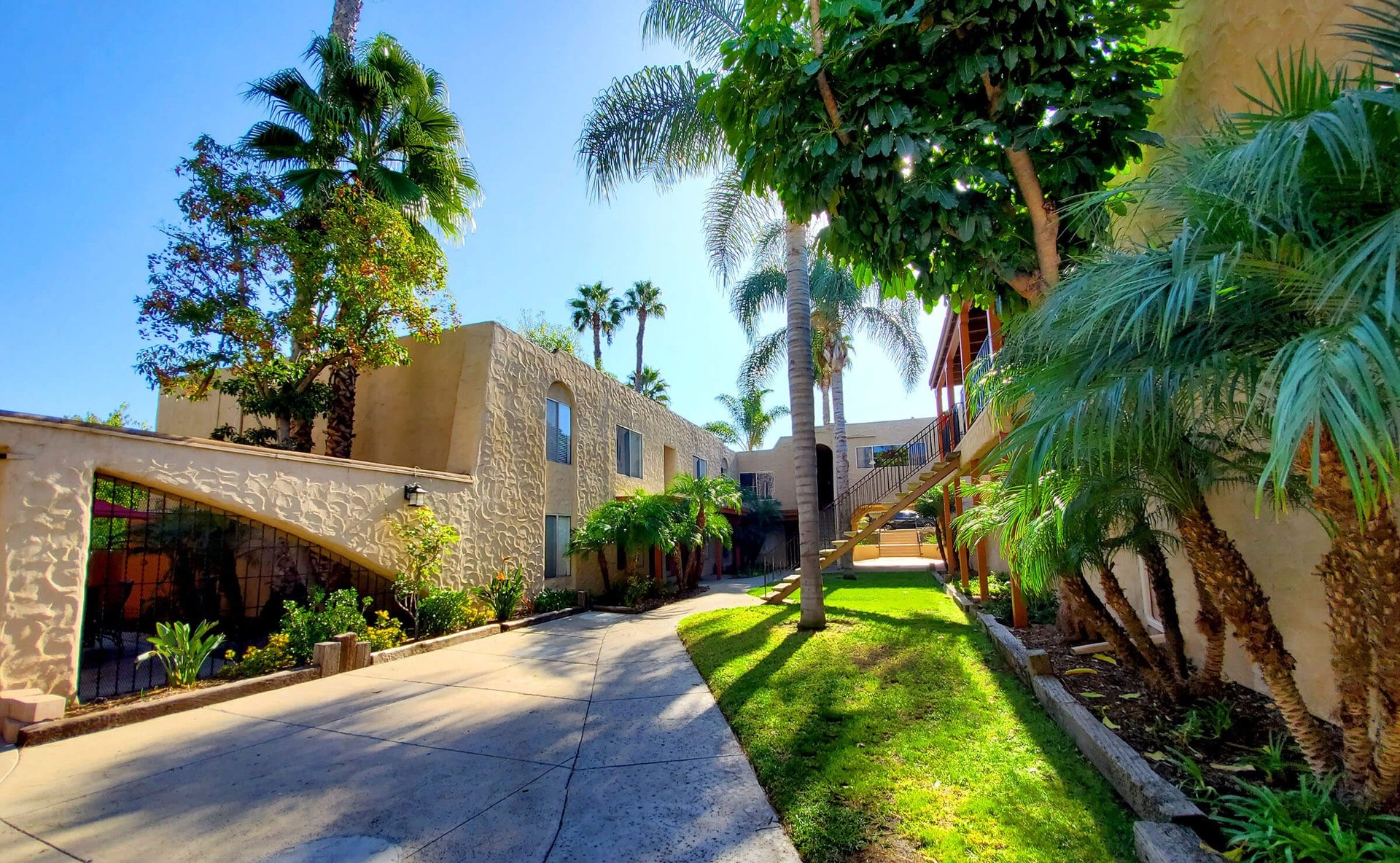 Lemon Gardens Apartments Apartment Living in La Mesa, CA