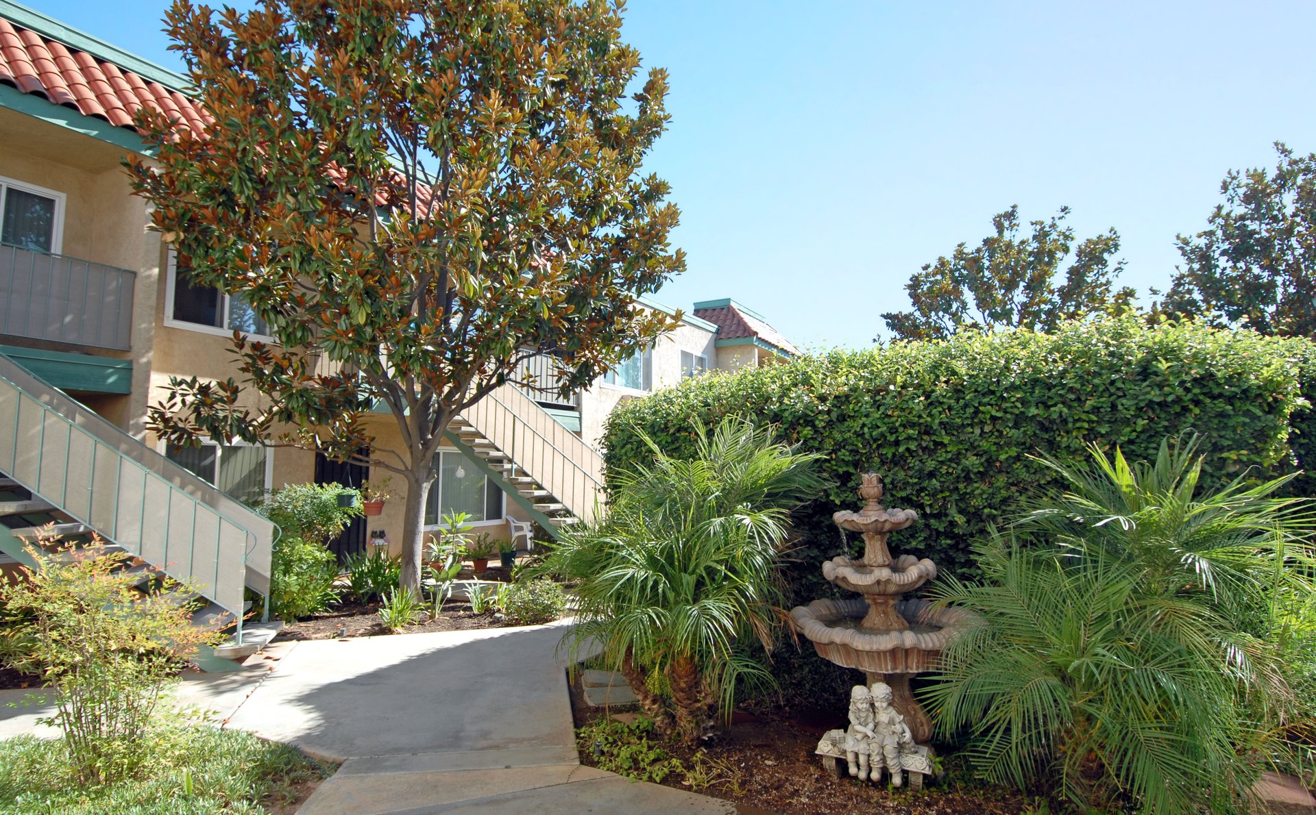 Landmark Gardens Apartment Living in Santee, CA