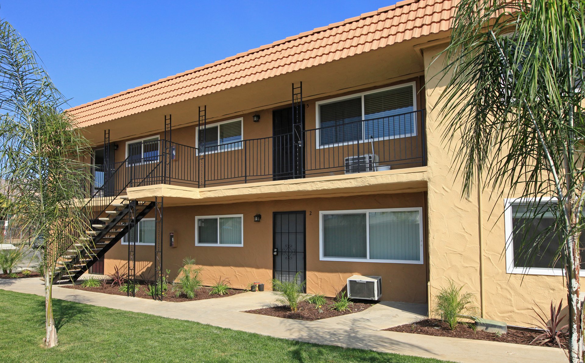 Maple View Apartment Homes Apartment Living in Lakeside, CA