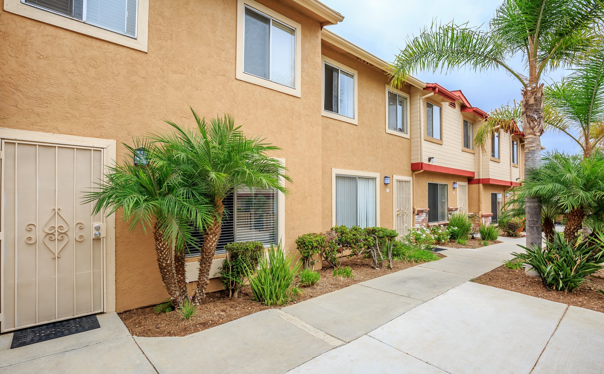 Shannon Wood Townhomes Apartment Living in El Cajon, CA