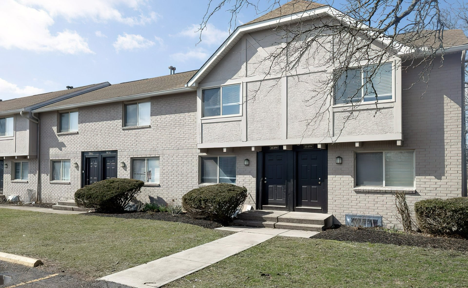 Townhomes at Fairways Apartment Living in Whitehall, OH
