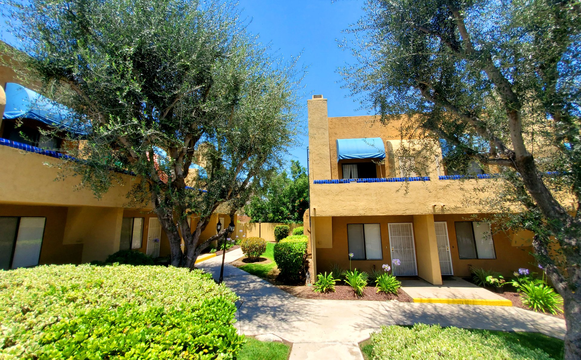 Vista La Mesa Apartment Living in La Mesa, CA