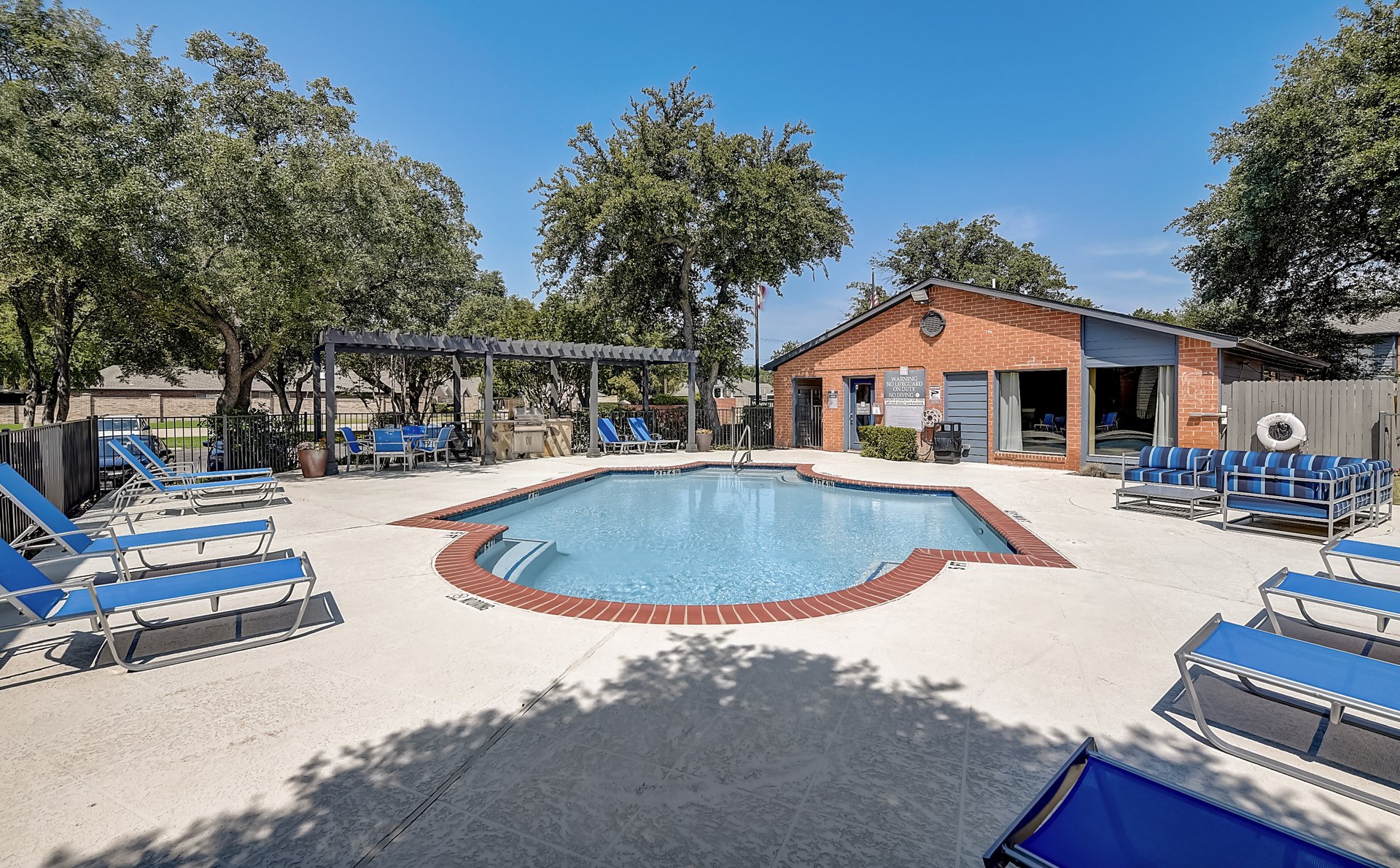 Windmill Terrace Apartment Living in Bedford, TX