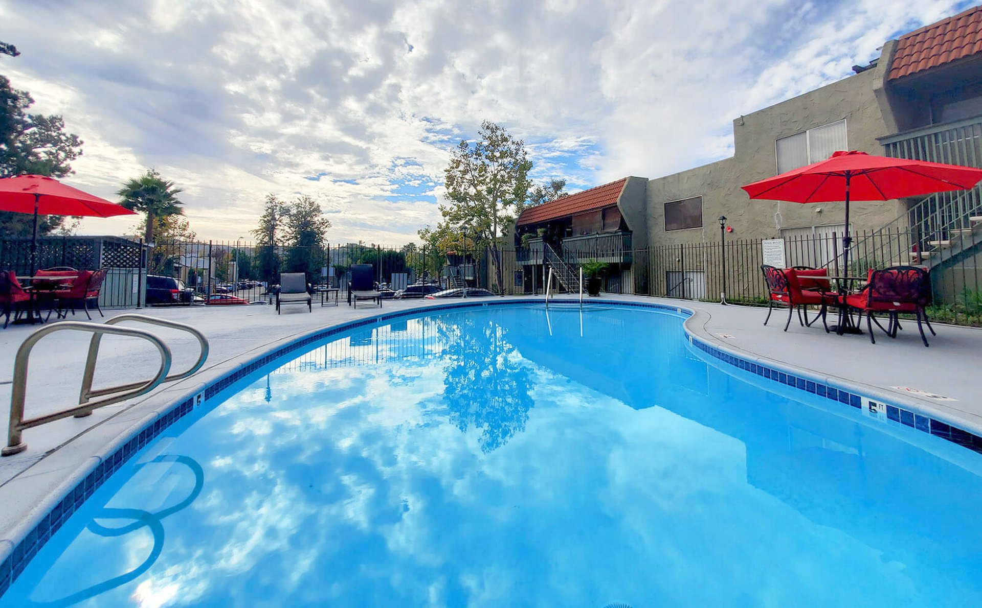 Summit Creek Apartments Apartment Living in Lakeside, CA