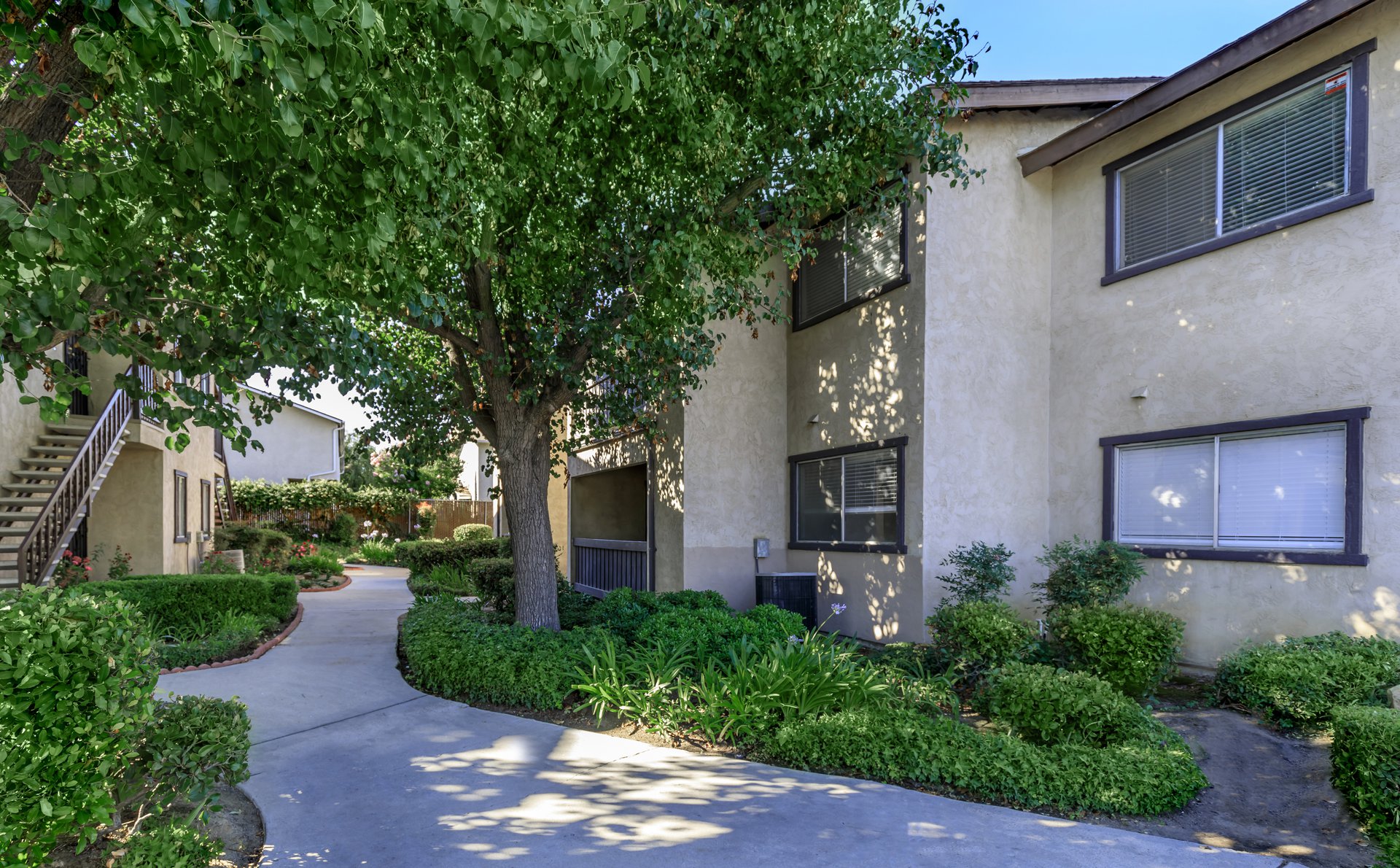 Montecito Oaks Apartment Living in Ramona, CA