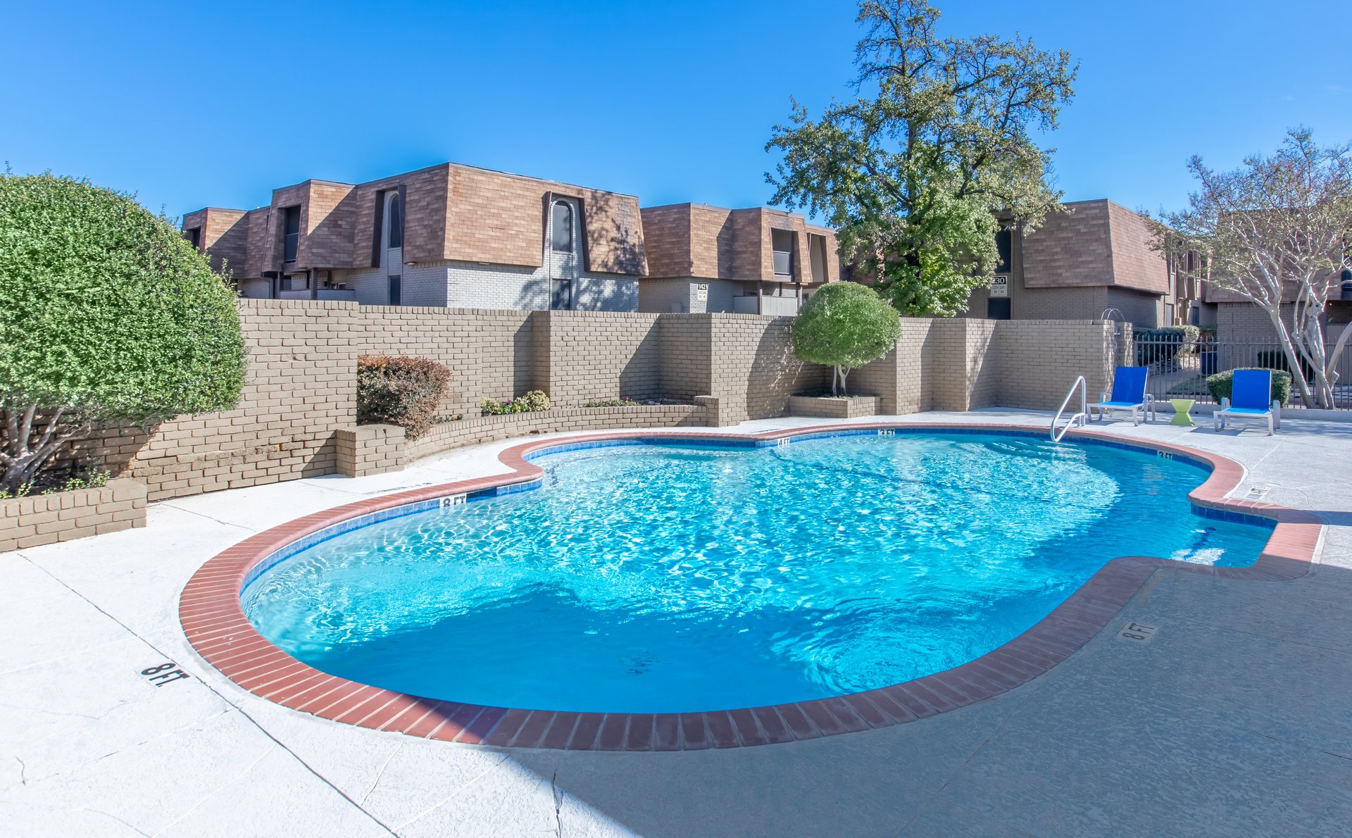 Manchester Apartment Living in Euless, TX