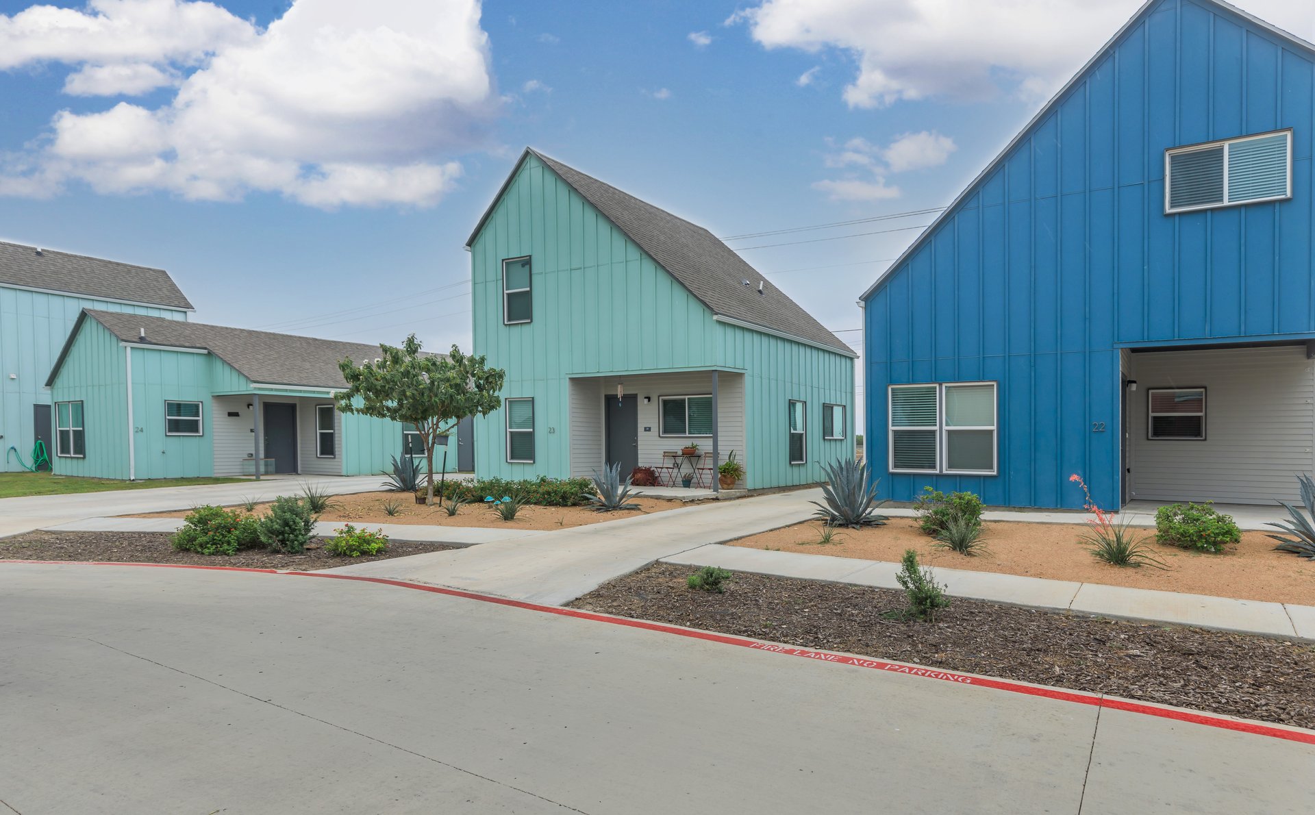 Casitas Lantana Apartment Living in Brownsville, TX