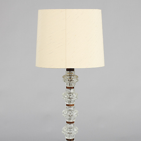 golvlampa glasfot Golvlampa, Glas, 1900-Tal. Belysning & Lampor - Golvlampor - Auctionet